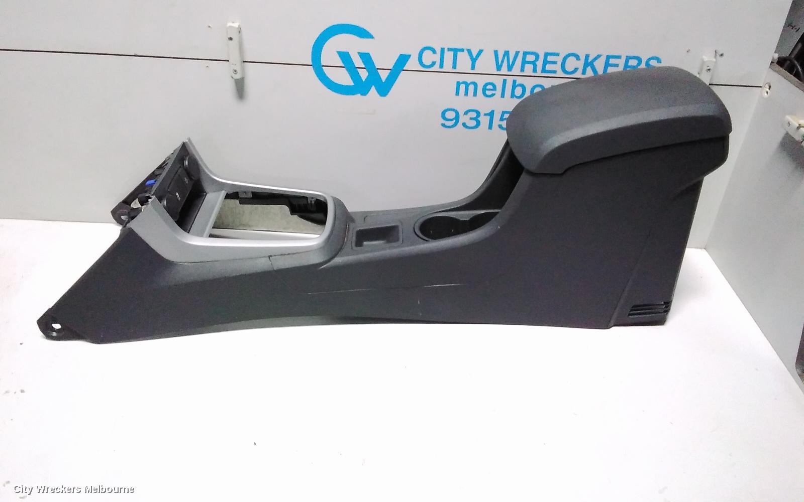 HOLDEN COLORADO CONSOLE, RG, CENTRE CONSOLE LID ONLY, PLASTIC, BLACK, 06/2012 - 12/2020 - Image 1