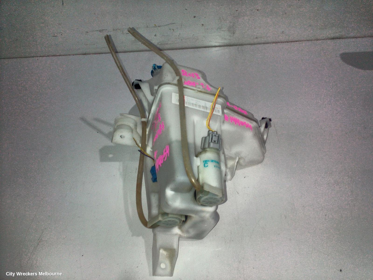 SUZUKI SWIFT WASHER BOTTLE, FZ, NON H/LAMP WASHER (RH SIDE), 08/2010 - 03/2017 - Image 1