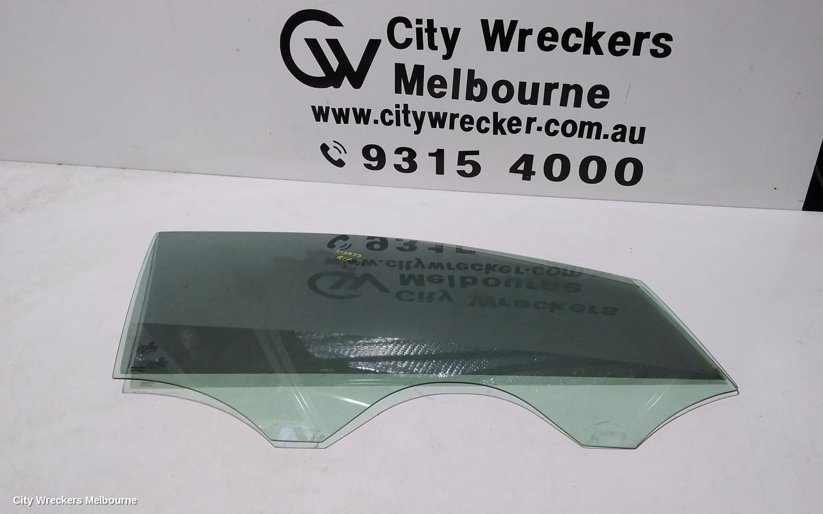 VOLKSWAGEN POLO RIGHT FRONT DOOR WINDOW, 6R, 5DR HATCH, 05/2010 - 05/2014 - Image 1