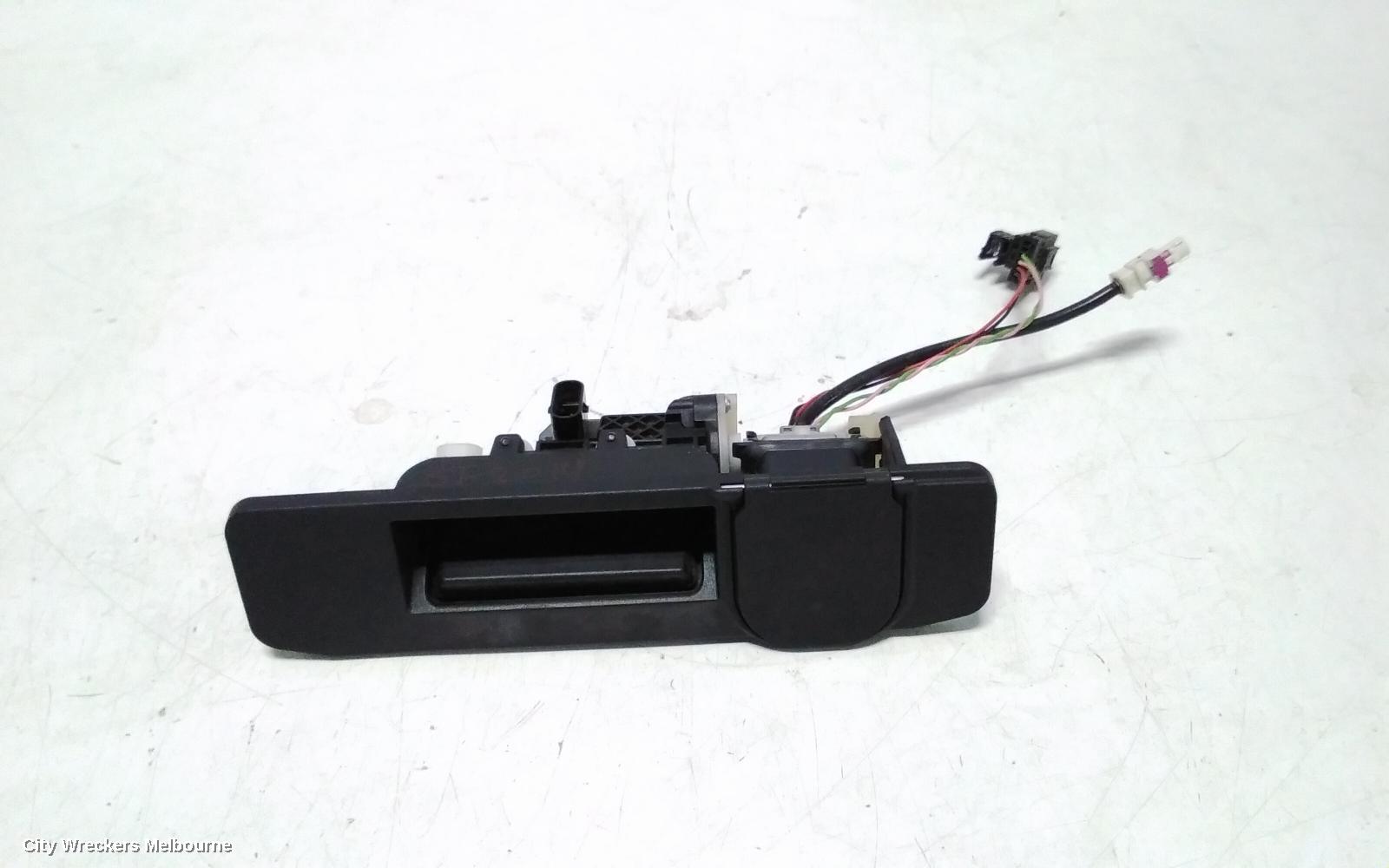 MERCEDES VITO TAILGATE HANDLE, 447, 03/2015 ONWARDS - Image 1