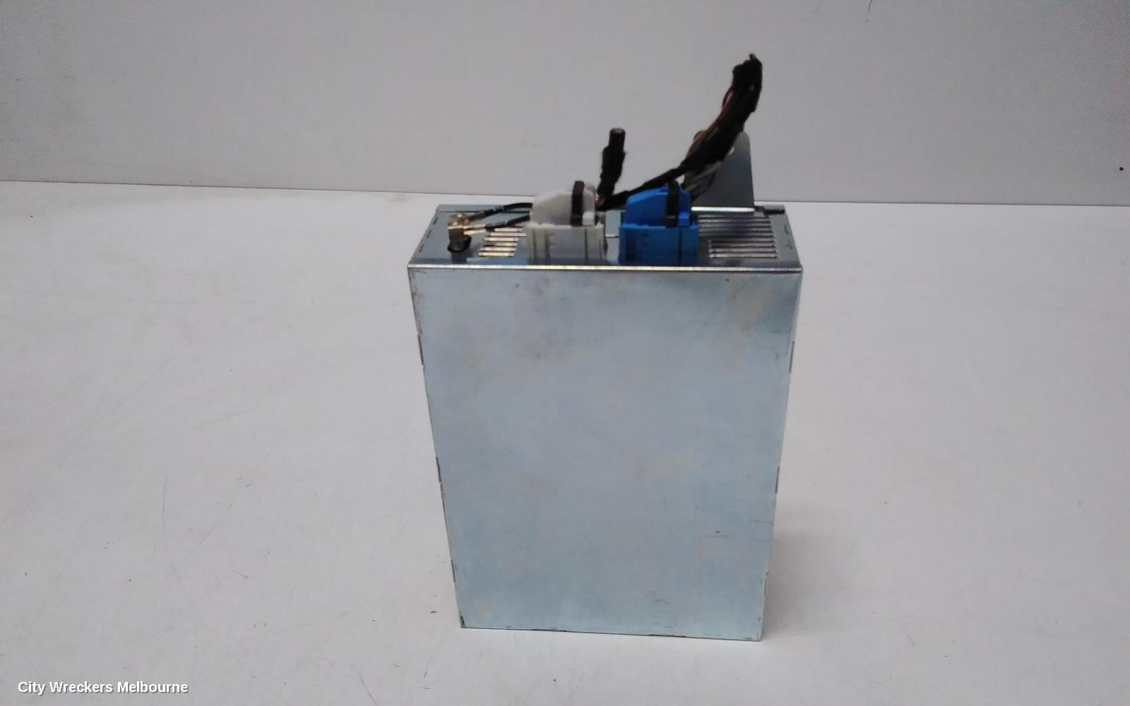 BMW 3 SERIES RADIO/CD/DVD/SAT/TV, VIDEO MODULE, E46, 09/2004 - 07/2006 - Image 1