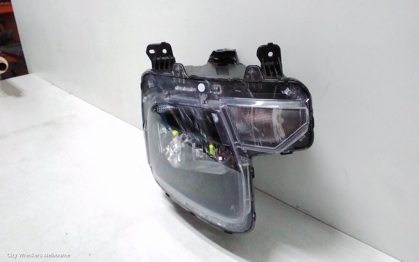 HYUNDAI STARIA RIGHT HEADLAMP, W/ HALOGEN TYPE, US4, 04/2021 ONWARDS - Image 2