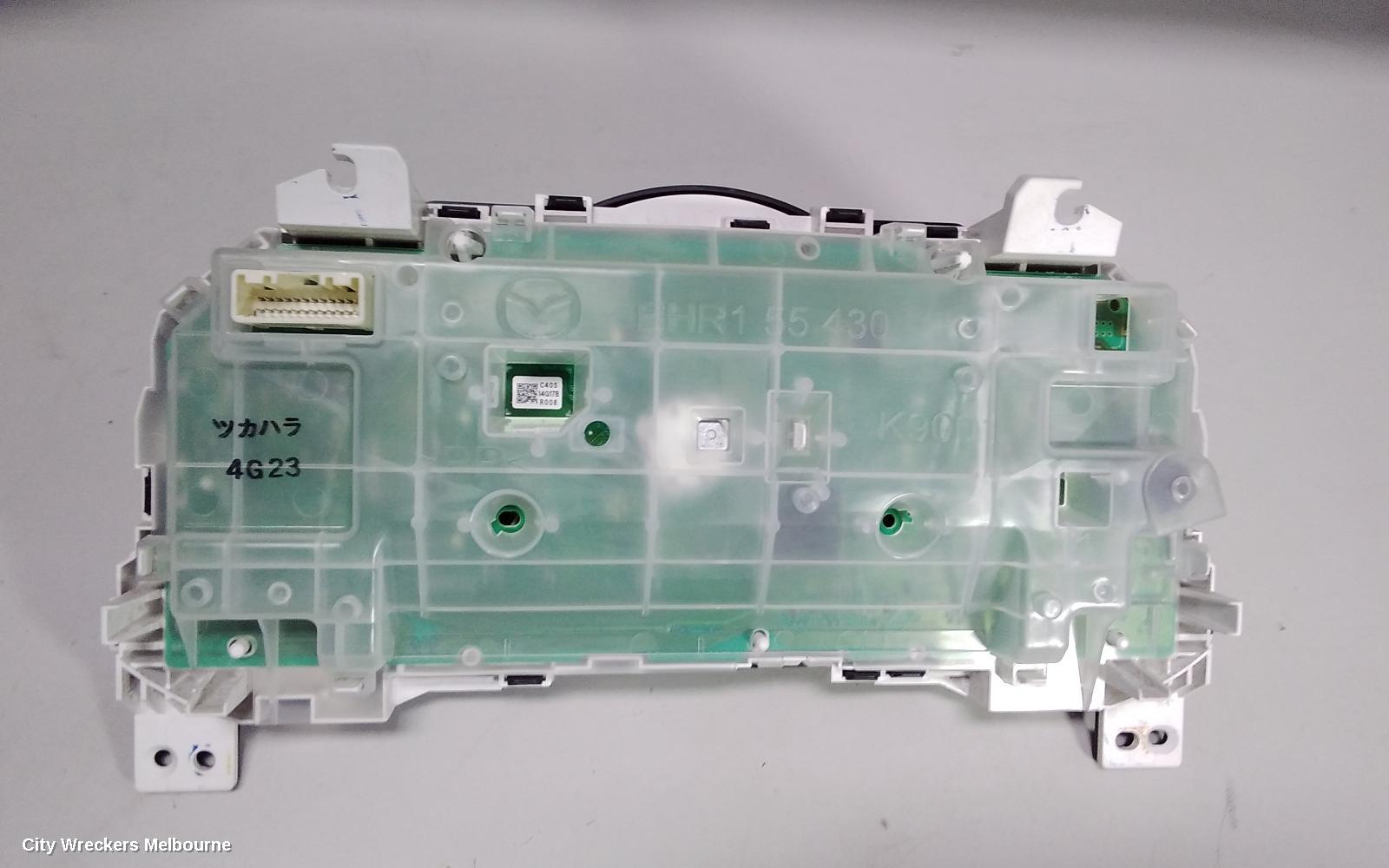 MAZDA 3 INSTRUMENT CLUSTER, INSTRUMENT CLUSTER, AUTO T/M, XD ASTINA, BM, 11/2013 - 05/2016 - Image 3