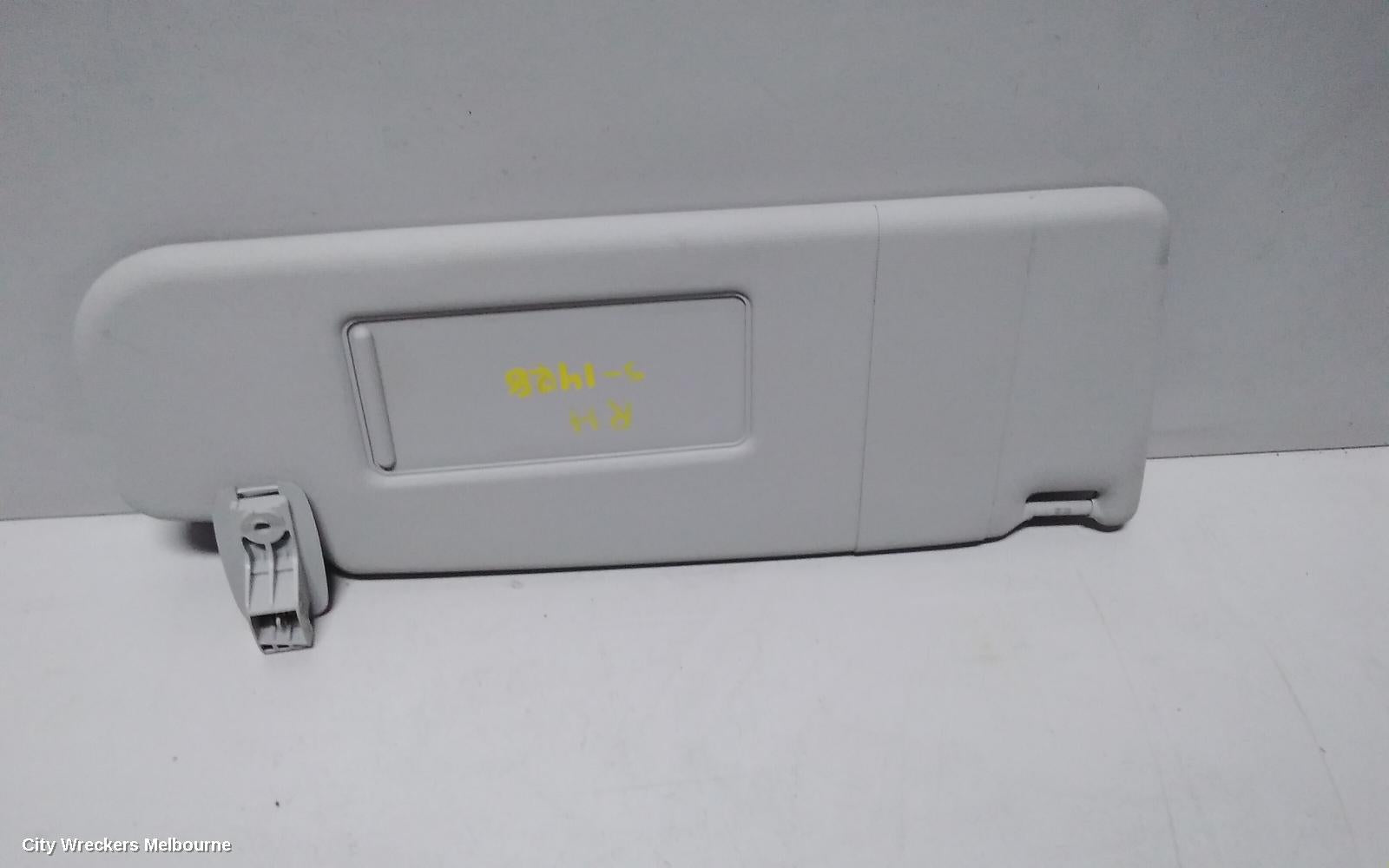 VOLKSWAGEN JETTA SUNVISOR, 1KM, RH SIDE, 02/2006 - 07/2011 - Image 2