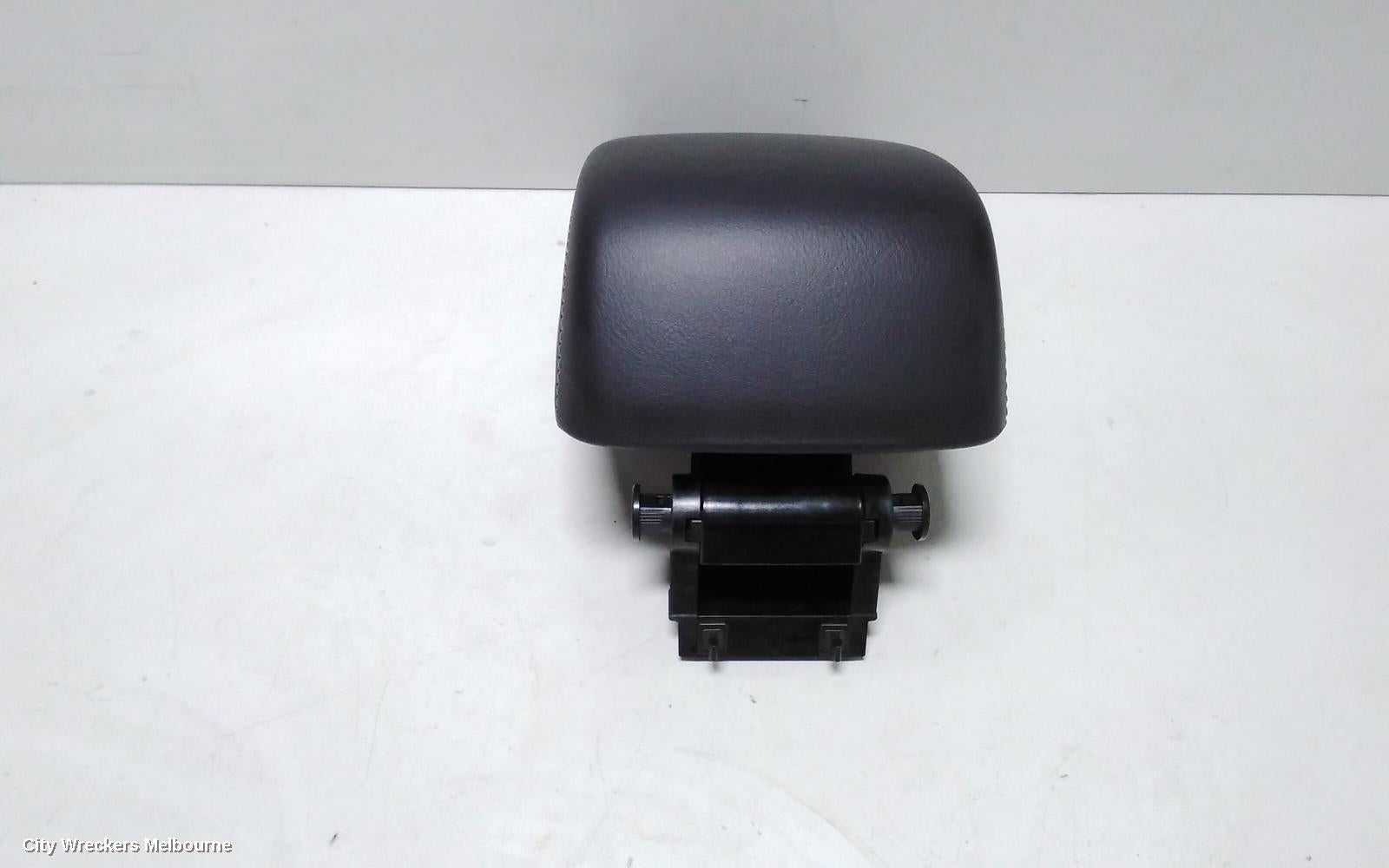 MAZDA CX3 CONSOLE, DK, 03/2015 ONWARDS - Image 3