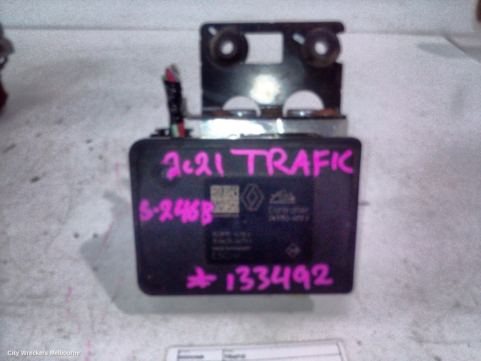 RENAULT TRAFIC ABS PUMP/MODULATOR, X82, P/N 476601418R, 01/2015 ONWARDS - Image 1
