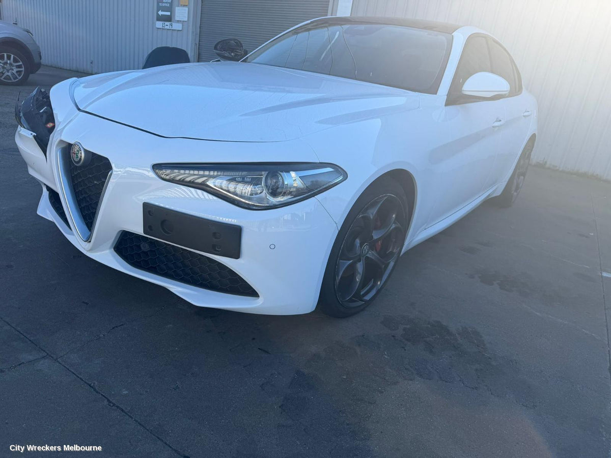 ALFA ROMEO GIULIA HEADREST, 952, 05/2016 ONWARDS - Image 1