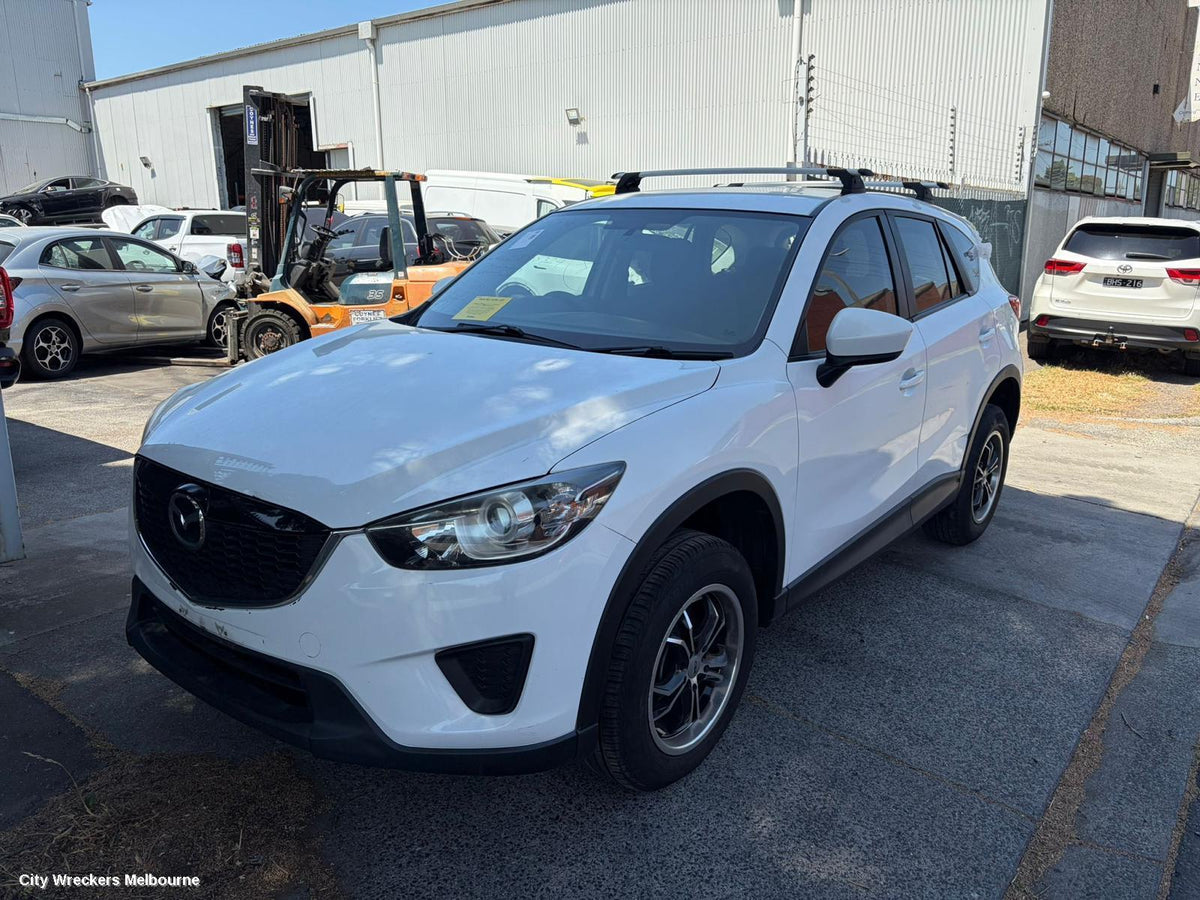 MAZDA CX5 RIGHT HEADLAMP, KE, MAXX/MAXX SPORT, HALOGEN, MANUAL ADJ, 02/2012 - 12/2016 - Image 1