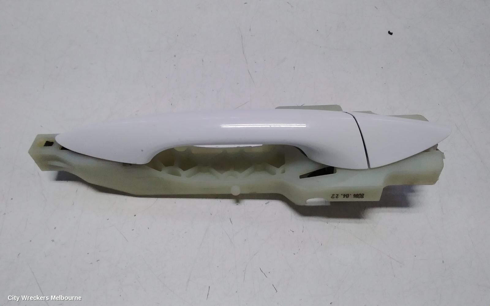 HYUNDAI ELANTRA DOOR HANDLE, OUTER, RH REAR, MD, 03/2011 - 11/2015 - Image 1