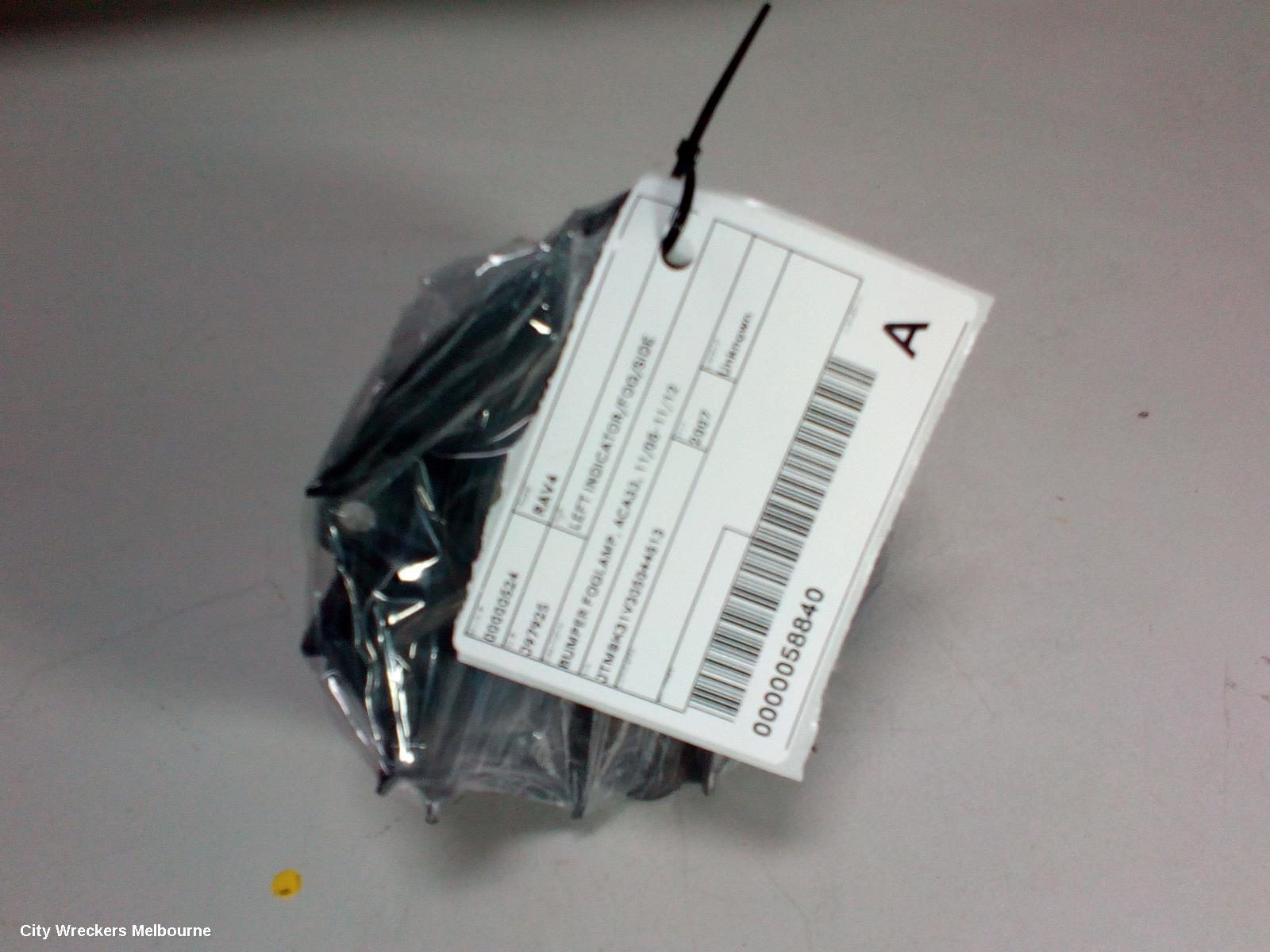 TOYOTA RAV4 LEFT INDICATOR/FOG/SIDE, BUMPER FOGLAMP, ACA33, 11/2005 - 11/2012 - Image 3