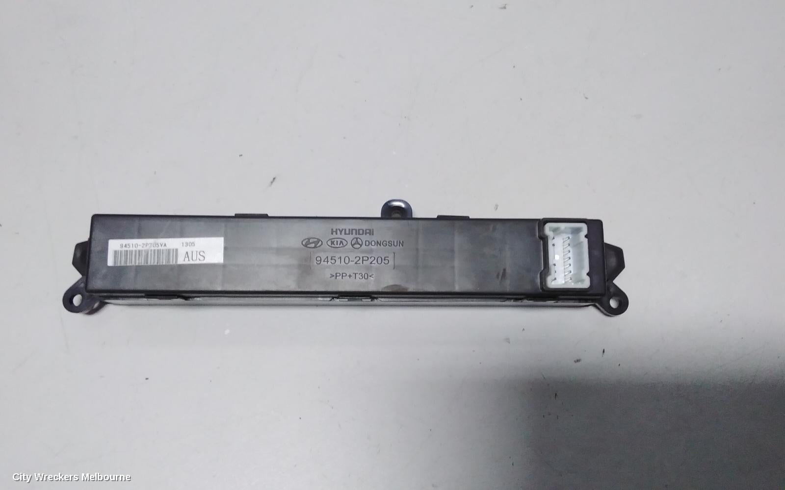 KIA SORENTO CLOCK, XM, 10/2009 - 12/2014 - Image 3