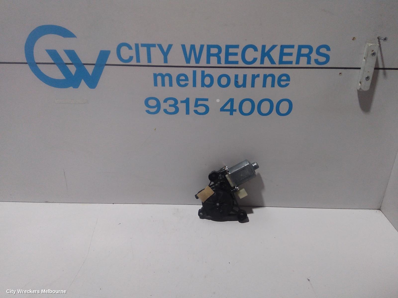 VOLKSWAGEN GOLF RIGHT FRONT WINDOW REG/MOTOR, GEN 7, 5DR HATCH/WAGON, 03/2013 - 08/2020 - Image 1