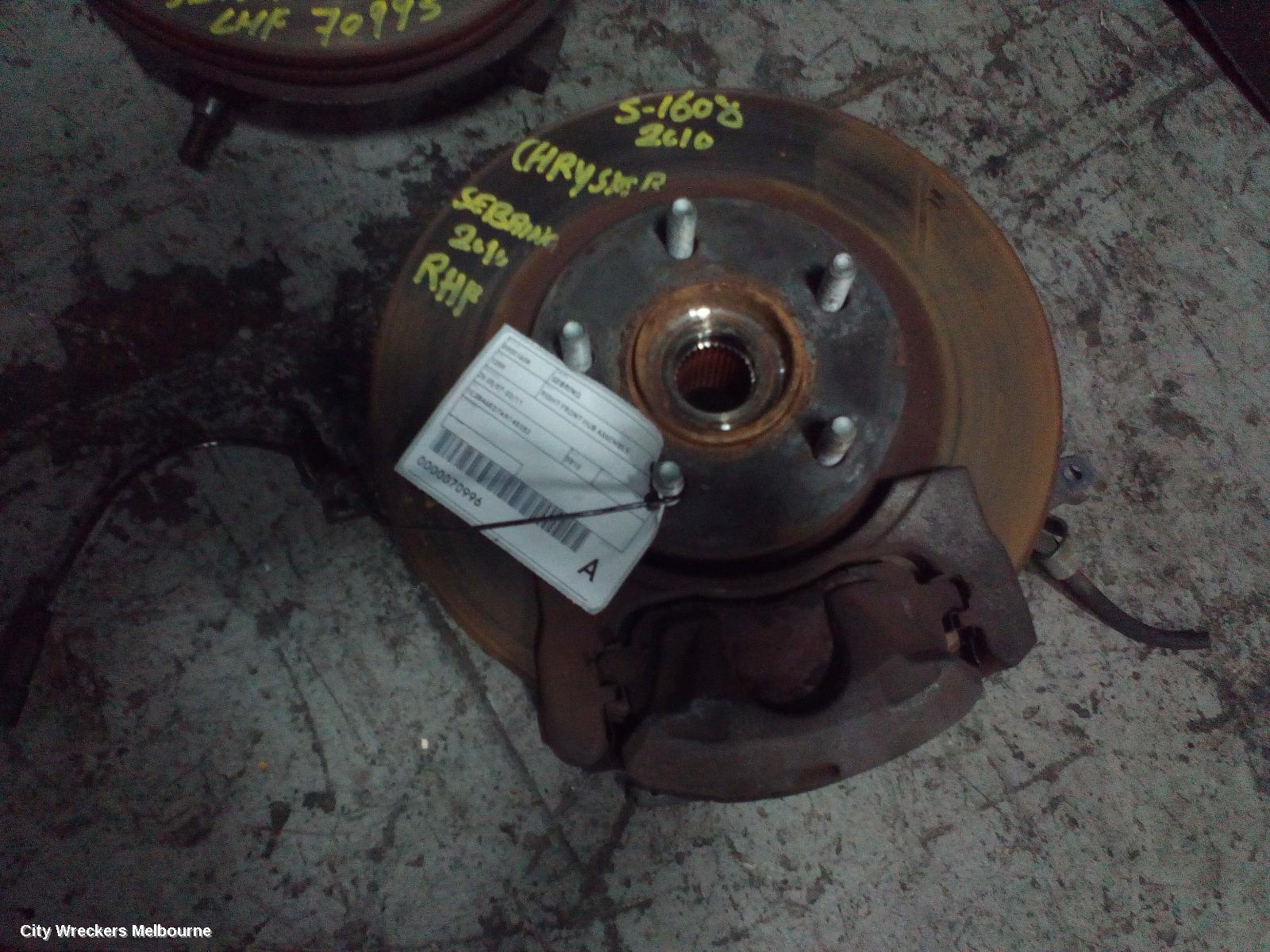 CHRYSLER SEBRING RIGHT FRONT HUB ASSEMBLY, JS, 05/2007 - 02/2011 - Image 1