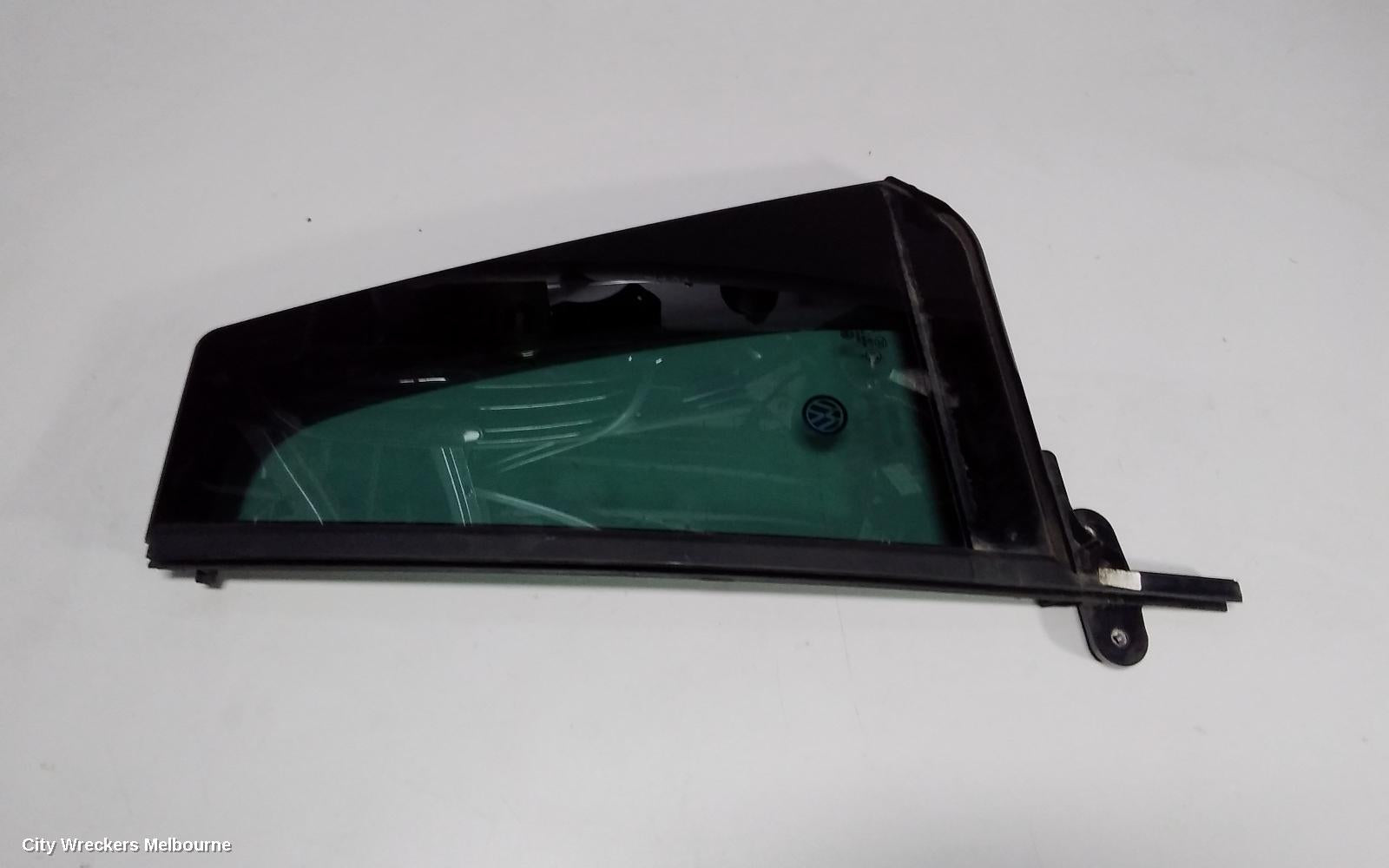 VOLKSWAGEN TIGUAN LEFT REAR 1/4 DOOR GLASS, 5NA, 06/2016 - 02/2024 - Image 1