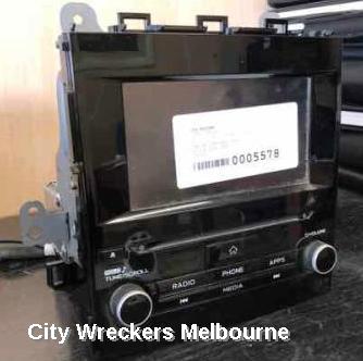 SUBARU IMPREZA RADIO/CD/DVD/SAT/TV, DISPLAY & HEAD UNIT, 6.5IN NON SAT NAV TYPE, G5, 11/2016 ONWARDS - Image 1