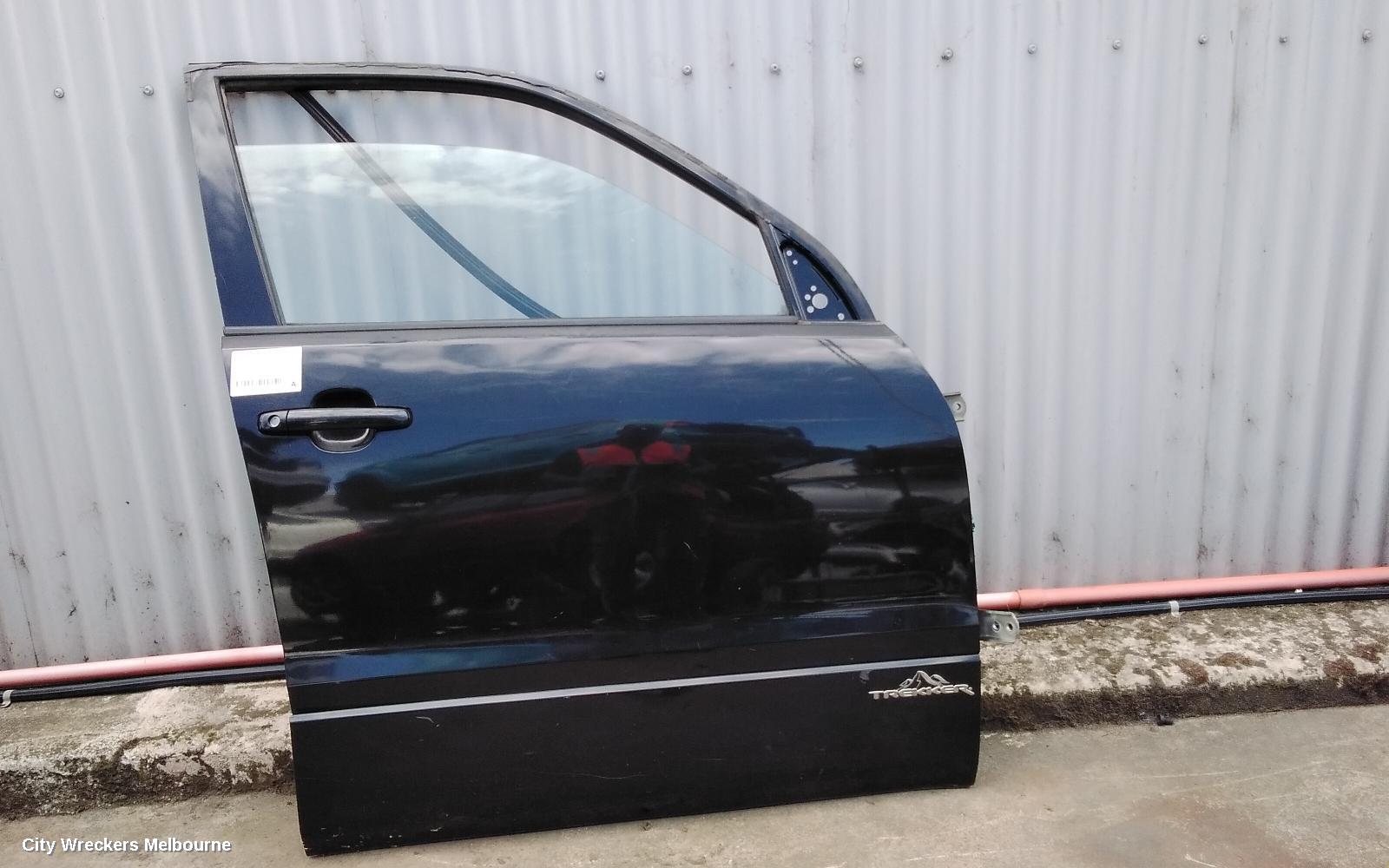 SUZUKI VITARA RIGHT FRONT DOOR, GRAND VITARA, JB-JT, 5DR WAGON, 04/2005 - 12/2018 - Image 3