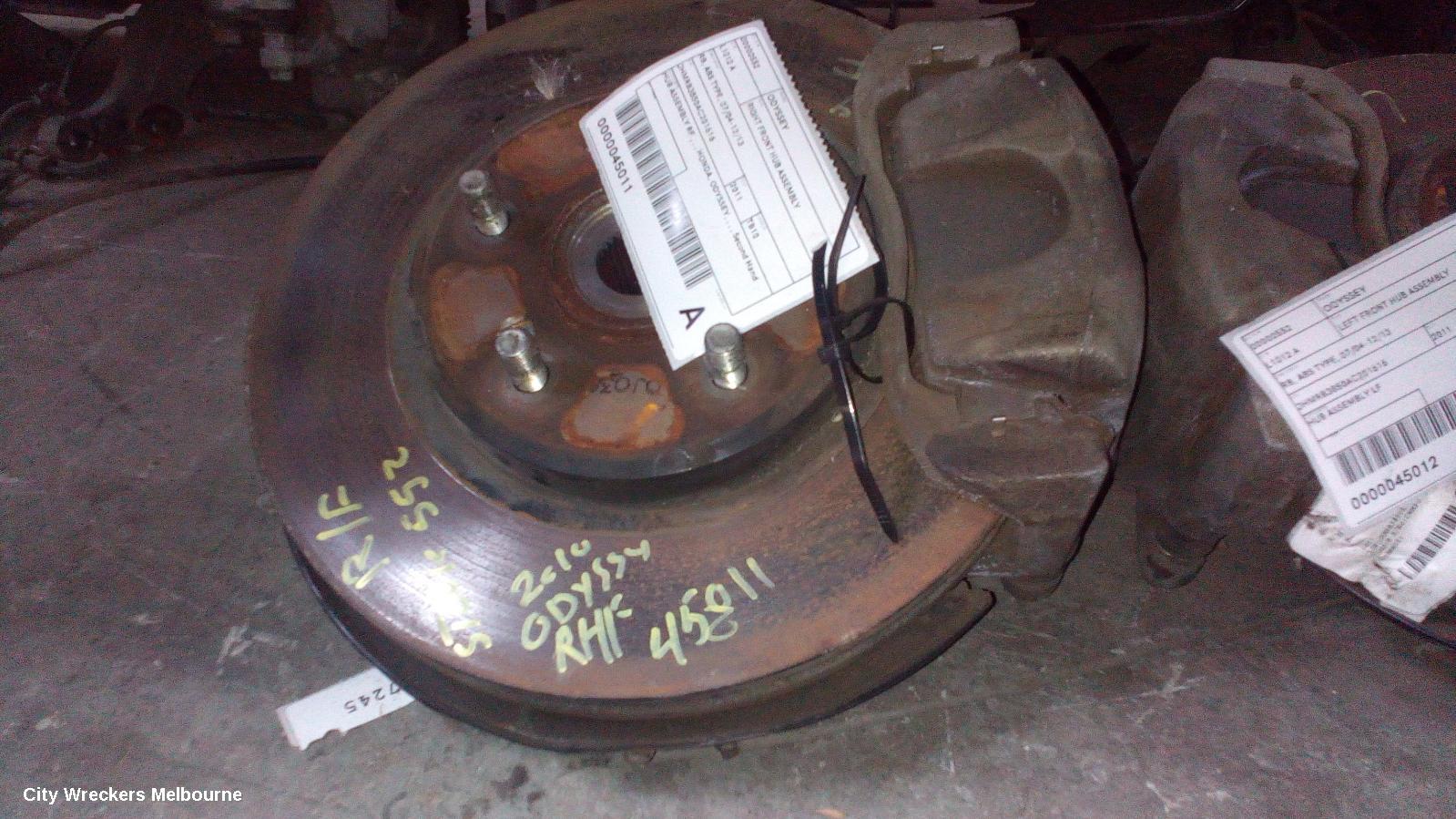 HONDA ODYSSEY RIGHT FRONT HUB ASSEMBLY, RB, ABS TYPE, 07/2004 - 12/2013 - Image 1