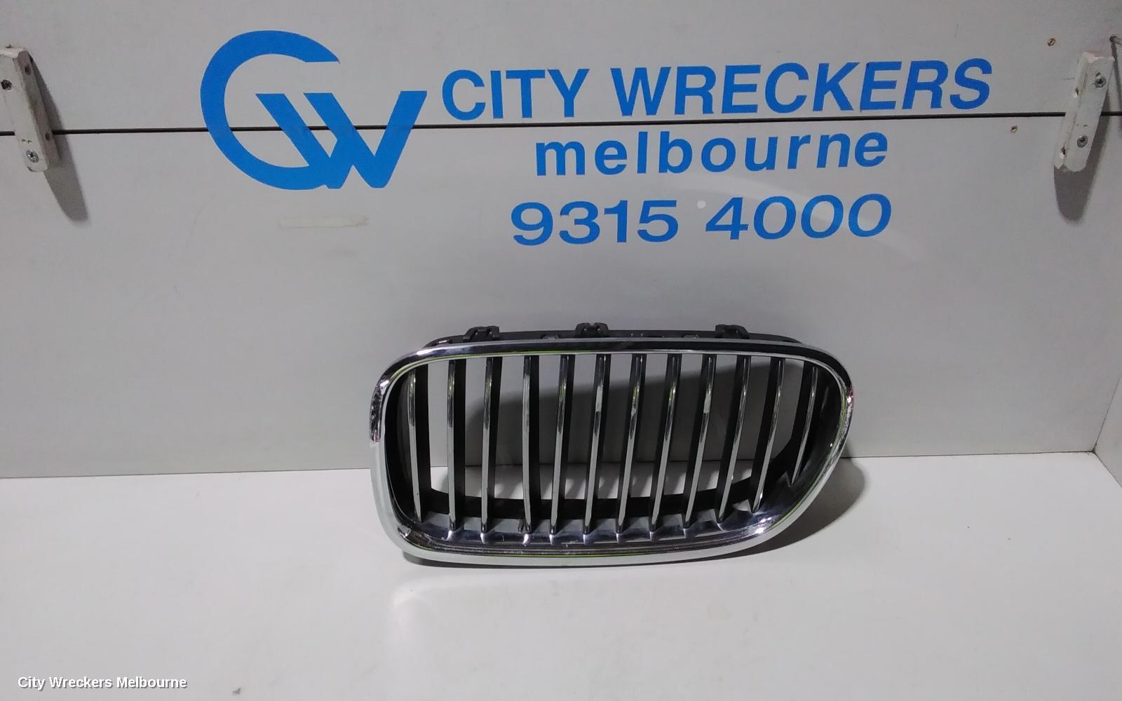 BMW 5 SERIES GRILLE, RADIATOR GRILLE (LH SIDE), F10/F11, SEDAN/WAGON, 05/2010 - 01/2017 - Image 1