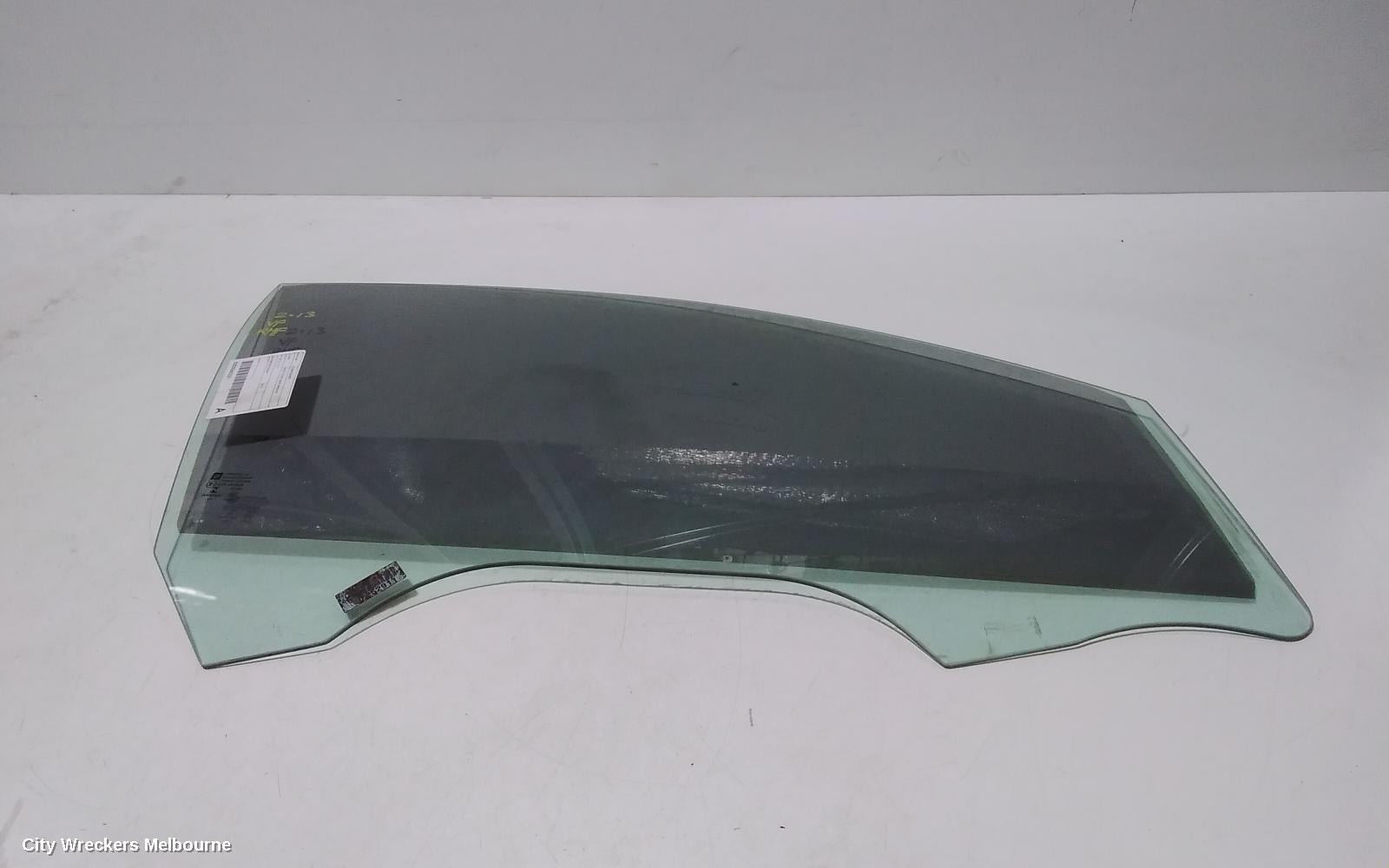 HOLDEN COMMODORE RIGHT FRONT DOOR WINDOW, VF, 05/2013 - 12/2017 - Image 2