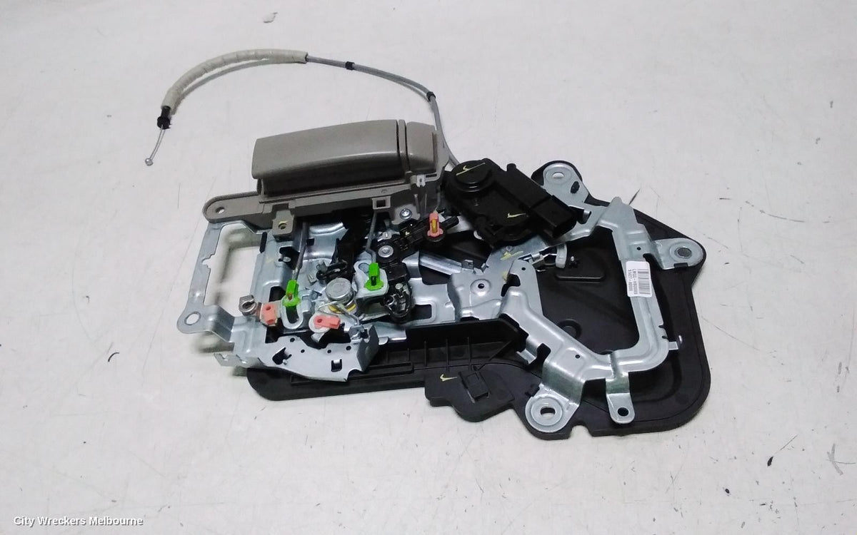KIA CARNIVAL/GRAND CARNIVAL DOOR/BOOT/GATE LOCK, LEFT REAR DOOR LOCK-REAR, MANUAL SLIDE DOOR TYPE, YP, 12/2014 - 10/2020 - Image 3