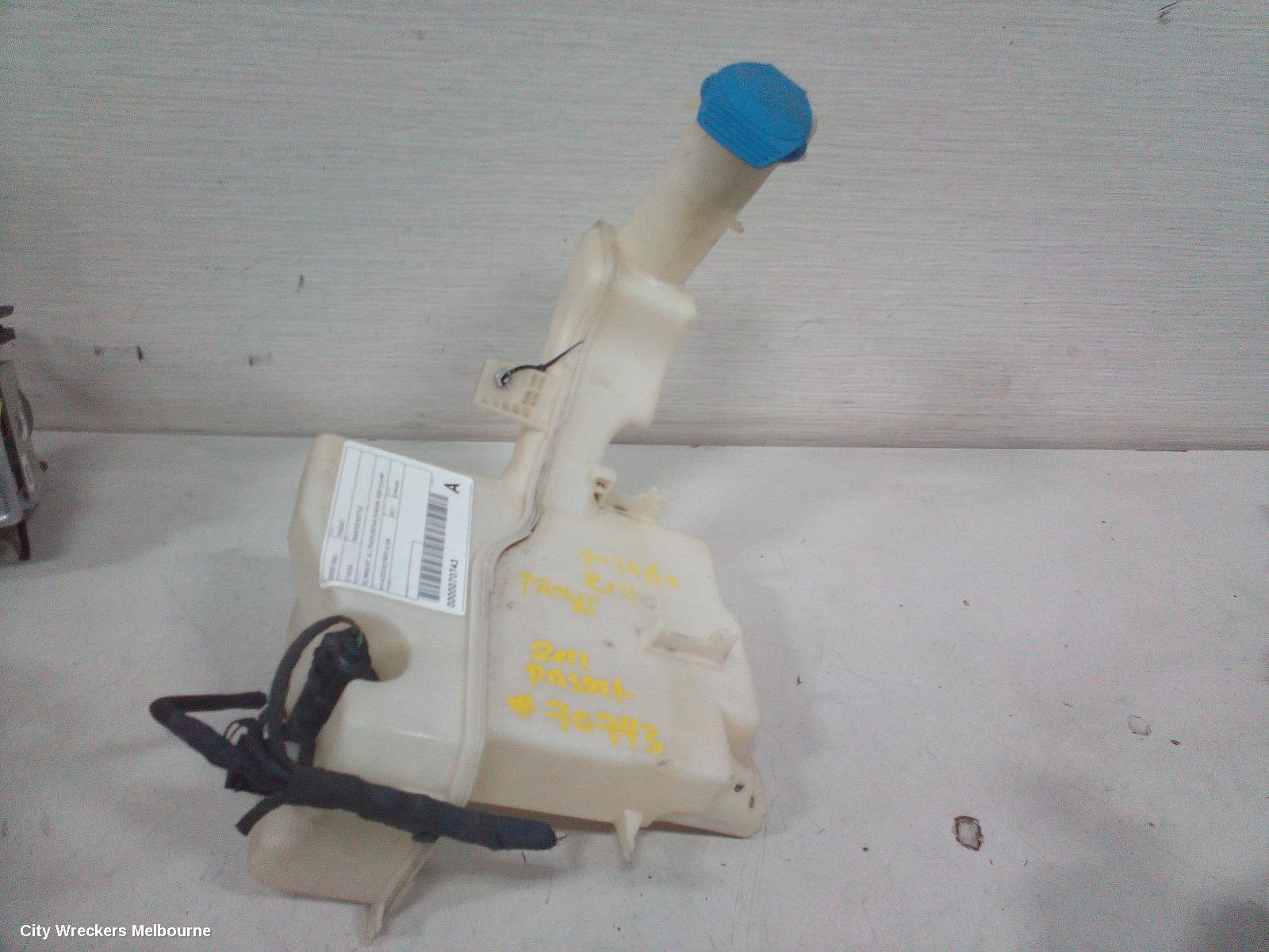 VOLKSWAGEN PASSAT WASHER BOTTLE, 3C/MK6 B7, ALLTRACK/SEDAN/WAGON, NON H/LAMP WASHER TYPE, 09/2010 - 05/2015 - Image 1