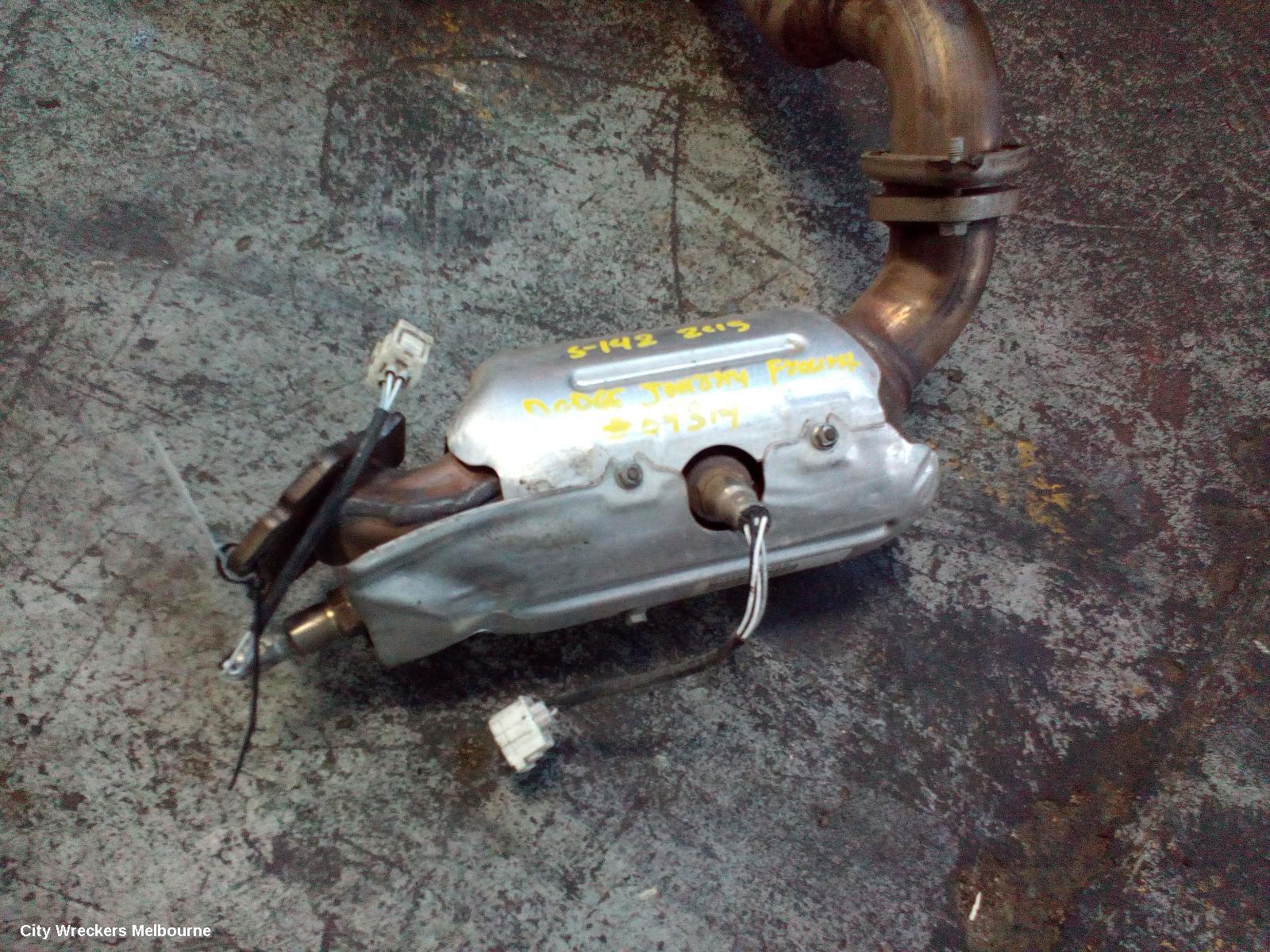 DODGE JOURNEY CATALYTIC CONVERTER, MANIFOLD-CAT TYPE, 3.6, PETROL, FRONT, JC, 07/2011 - 12/2016 - Image 1