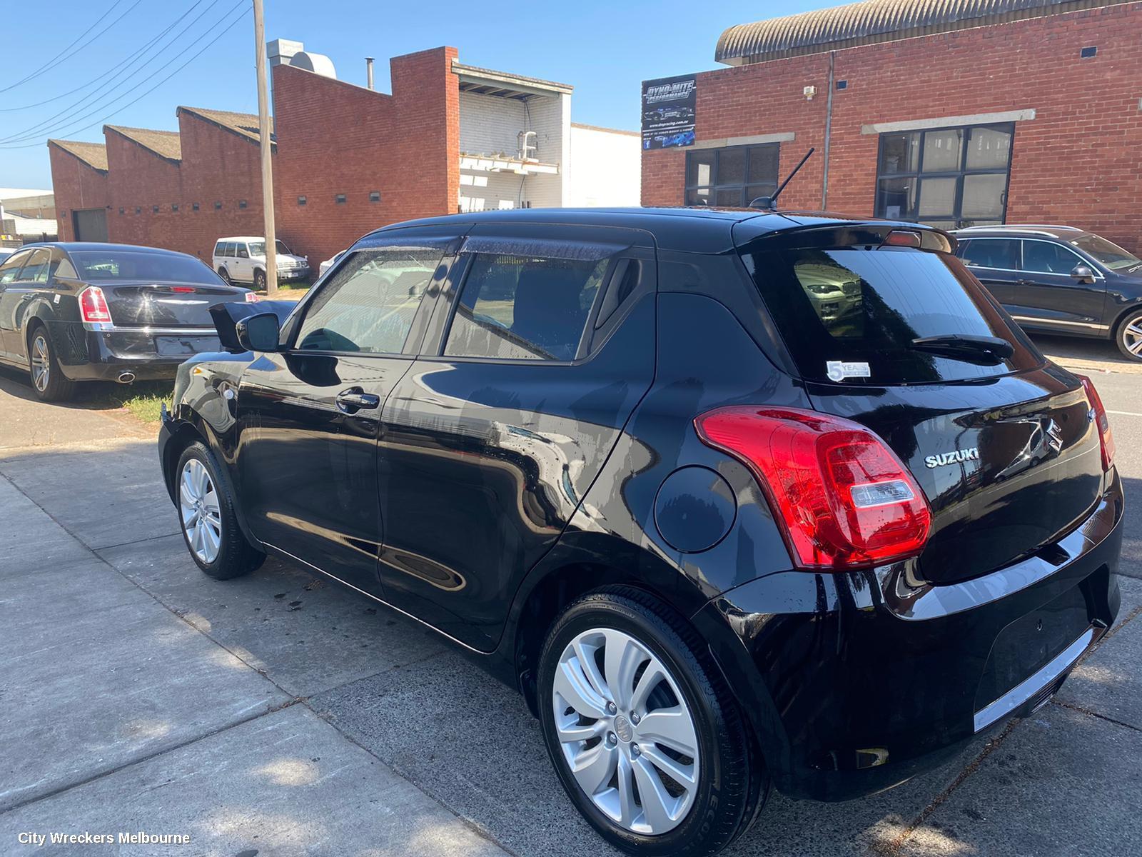 SUZUKI SWIFT RIGHT FRONT DOOR, AZ, 04/2017 - 03/2025 - Image 3