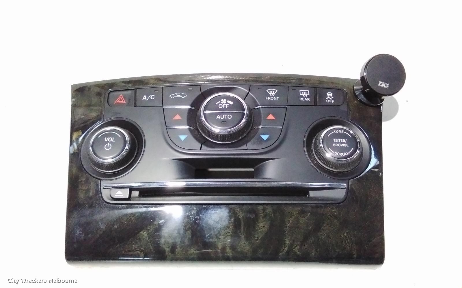 CHRYSLER 300C HEATER/AC CONTROLS, S/LIMITED/C/C LUXURY/SRT8 TYPE, LX2, 07/2012 - 12/2014 - Image 2