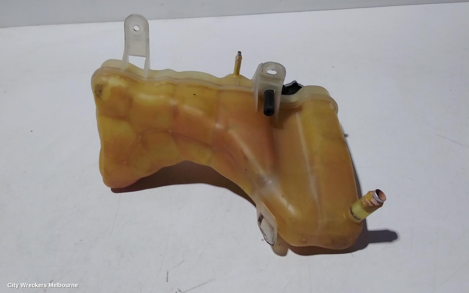 CHRYSLER 300C OVERFLOW BOTTLE, PETROL, 3.6, LX, 07/2012 ONWARDS - Image 3