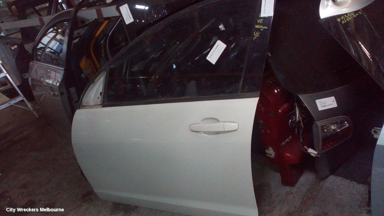 HOLDEN COMMODORE LEFT FRONT DOOR, VE, SEDAN/WAGON/UTE, 08/2006 - 04/2013 - Image 1