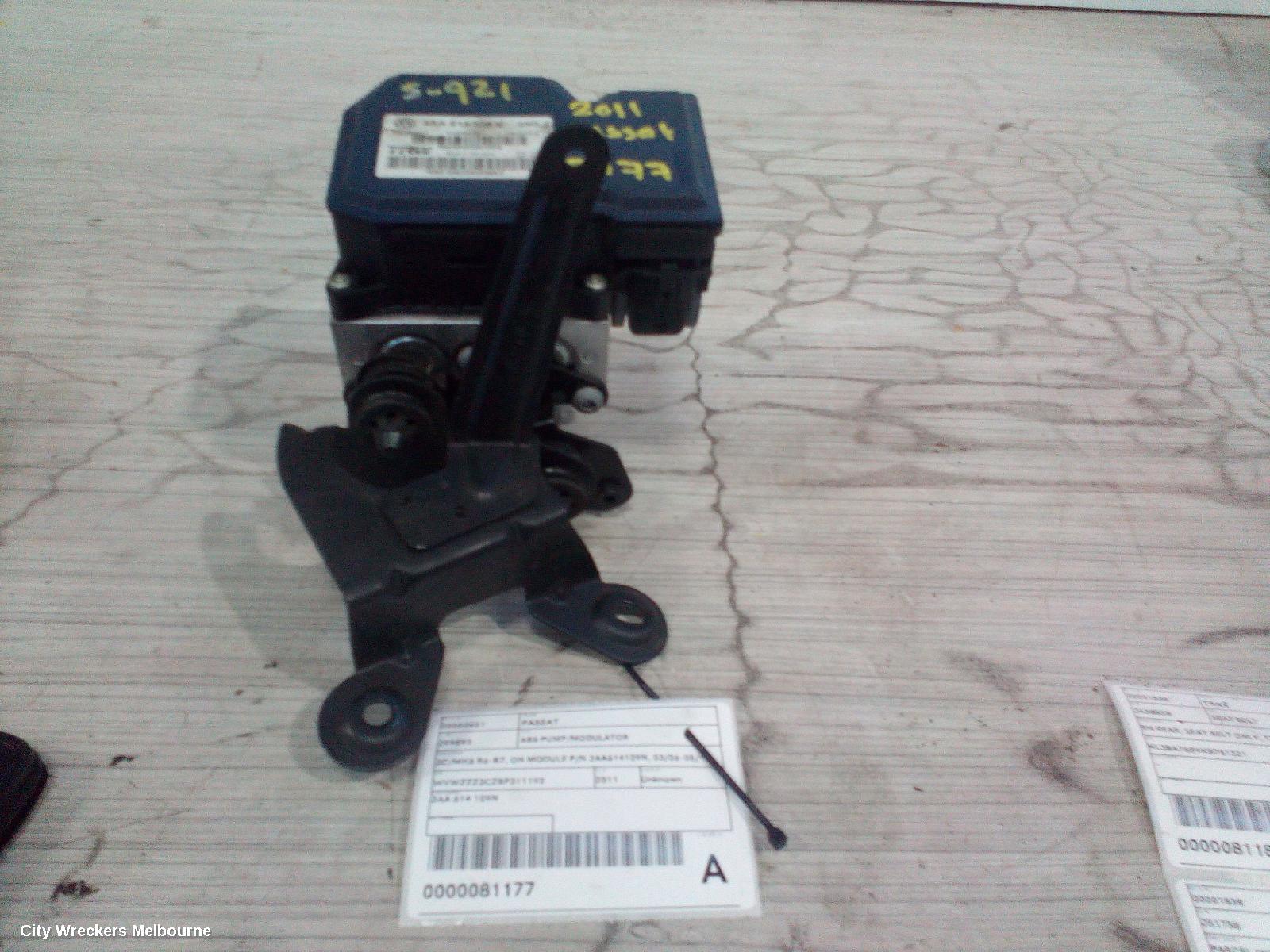 VOLKSWAGEN PASSAT ABS PUMP/MODULATOR, 3C/MK6 B6-B7, ON MODULE P/N 3AA614109N, 03/2006 - 05/2015 - Image 2