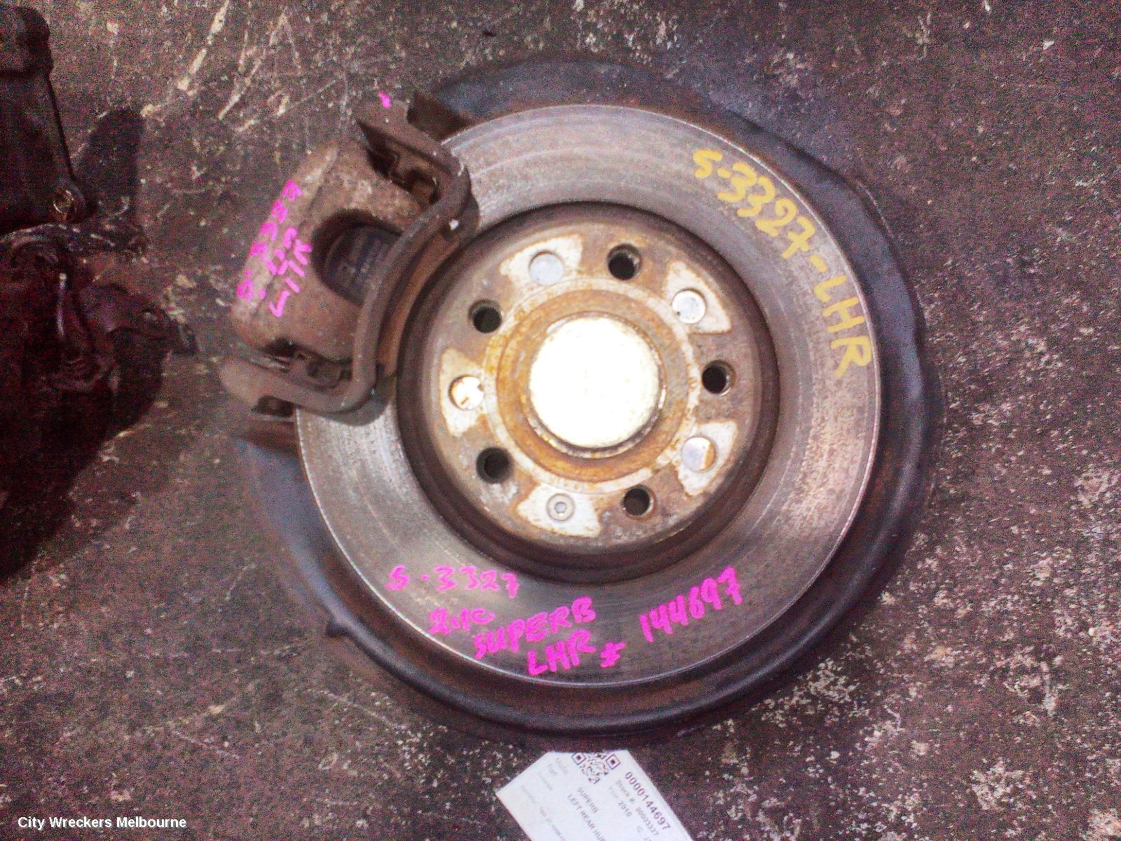 SKODA SUPERB LEFT REAR HUB ASSEMBLY, FWD, 3T, 03/2009 - 12/2015 - Image 1
