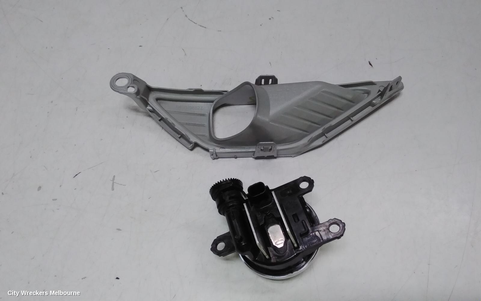 MITSUBISHI OUTLANDER LEFT INDICATOR/FOG/SIDE, BUMPER FOGLAMP, ZM, LED TYPE, 08/2021 ONWARDS - Image 3