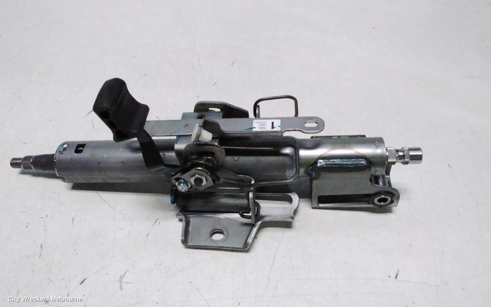 TOYOTA HILUX STEERING COLUMN, NON SR5, KEY START TYPE, 06/2015 ONWARDS - Image 2