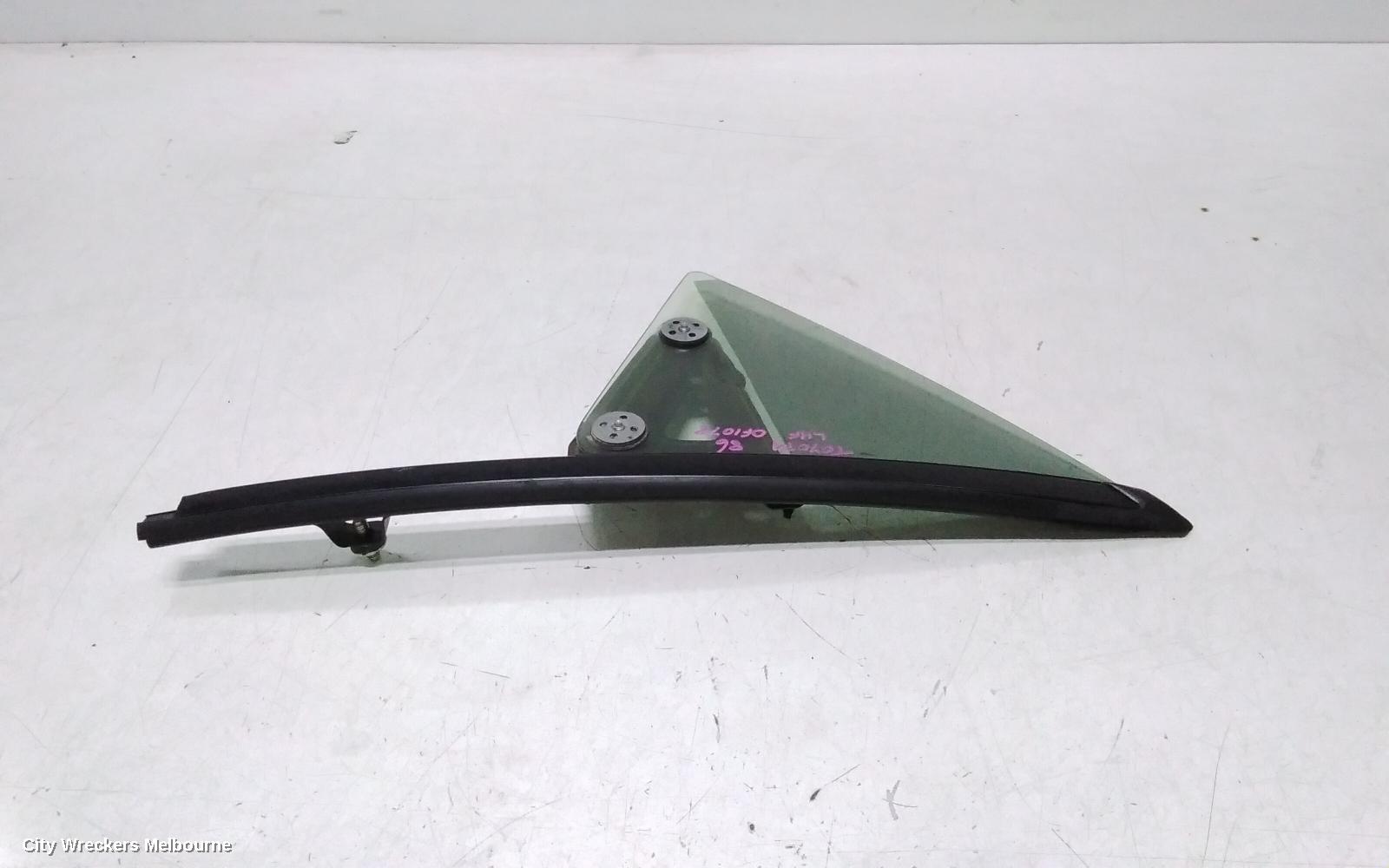 TOYOTA 86 LEFT FRONT 1/4 DOOR GLASS, ZN6, 04/2012 - 09/2021 - Image 1