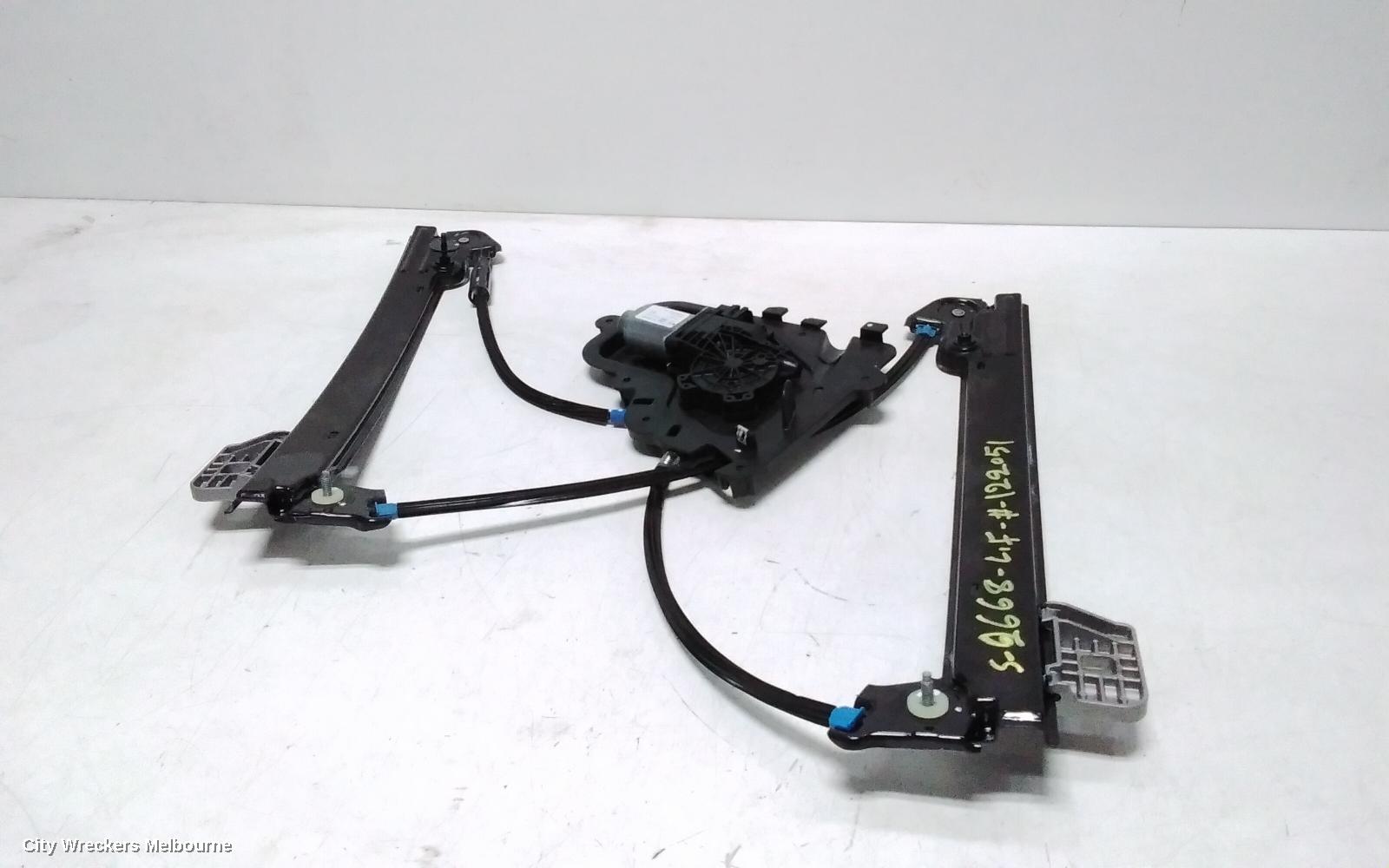 TESLA MODEL 3 LEFT FRONT WINDOW REG/MOTOR, 1ST GEN, 06/2019 ONWARDS - Image 1