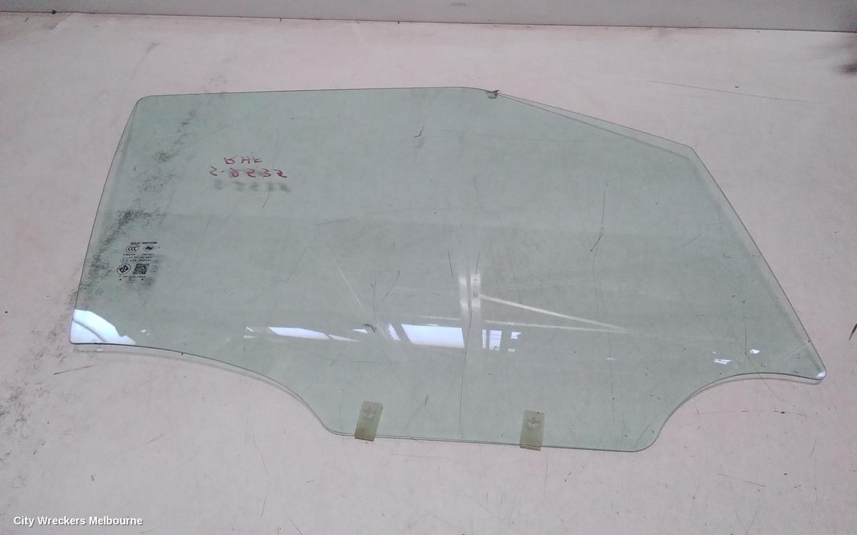 MG MG3 RIGHT FRONT DOOR WINDOW, SZP1, NON TINTED TYPE, 07/2016 - 10/2025 - Image 2