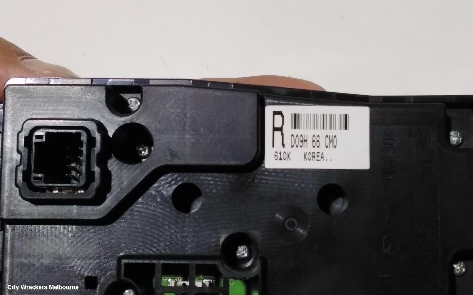 MAZDA CX3, DK, 03/2015 ONWARDS, MMI CONTROL: 85952 - Image 3