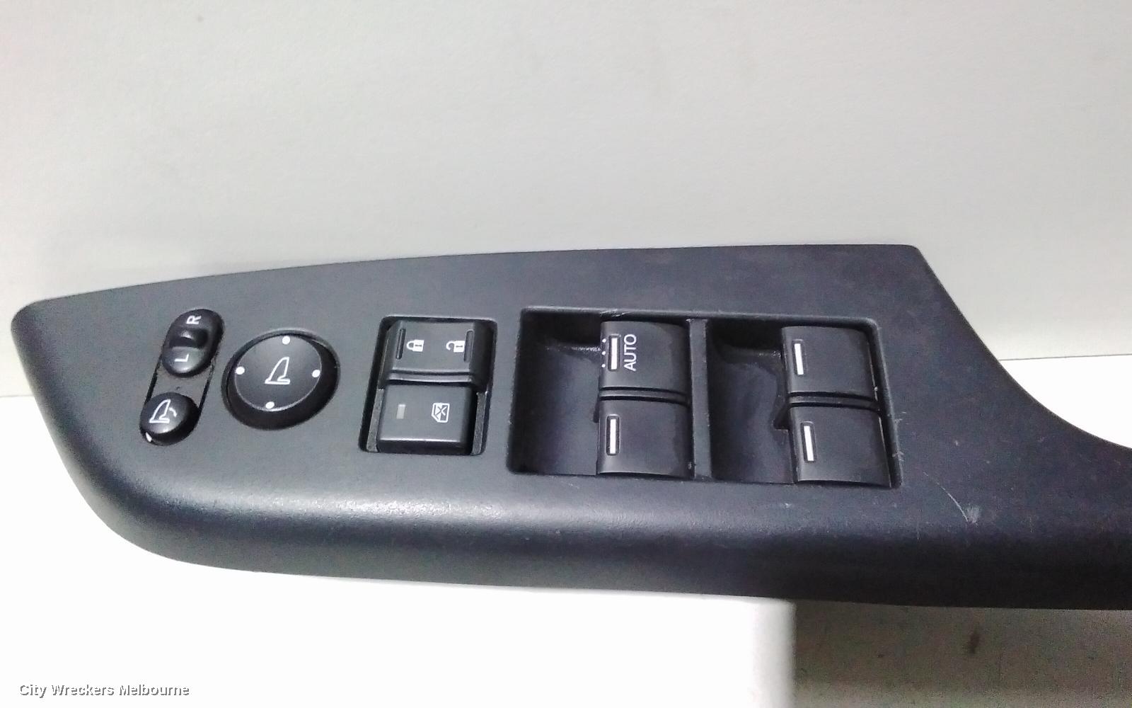 HONDA CRV PWR DR WIND SWITCH, RH FRONT (MASTER SWITCH), AUTO DOWN ALL WINDOWS, RM, 11/2012 - 04/2017 - Image 2
