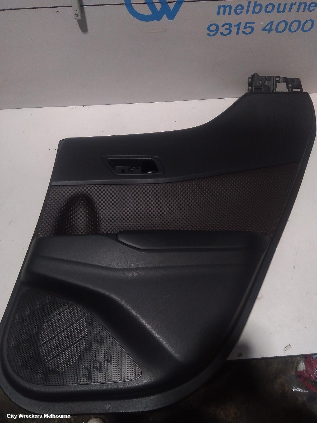 TOYOTA C-HR DOOR TRIM, RH REAR, GEN 1, 12/2016 ONWARDS - Image 2