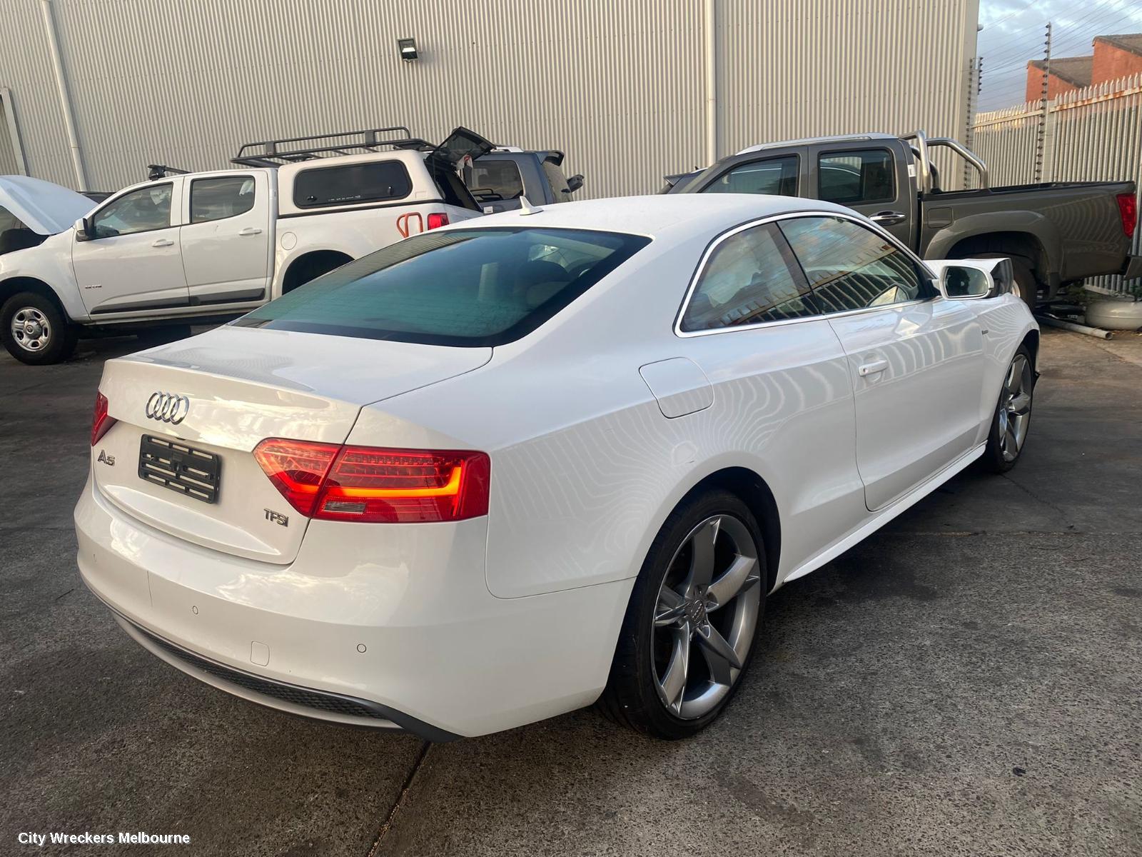 AUDI A5 LEFT FRONT DOOR, 8T, A5/S5, COUPE, 10/2007 - 11/2016 - Image 3