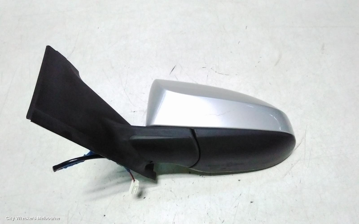 TOYOTA YARIS LEFT DOOR MIRROR, NCP13#, HATCH, NON HEATED TYPE, 08/2011 - 01/2020 - Image 3