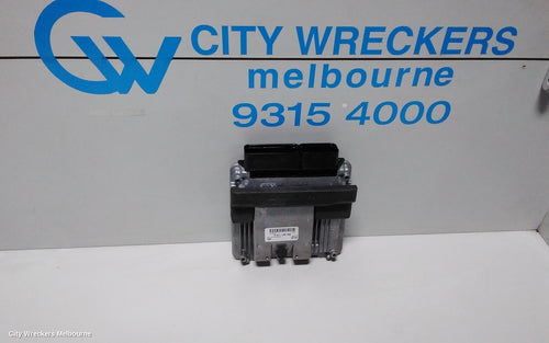 AUDI A5 ECU, ENGINE ECU, 2.0, PETROL, CDNB CODE, ECU ONLY, 8T, 08/2009 - 12/2011 - Image 1