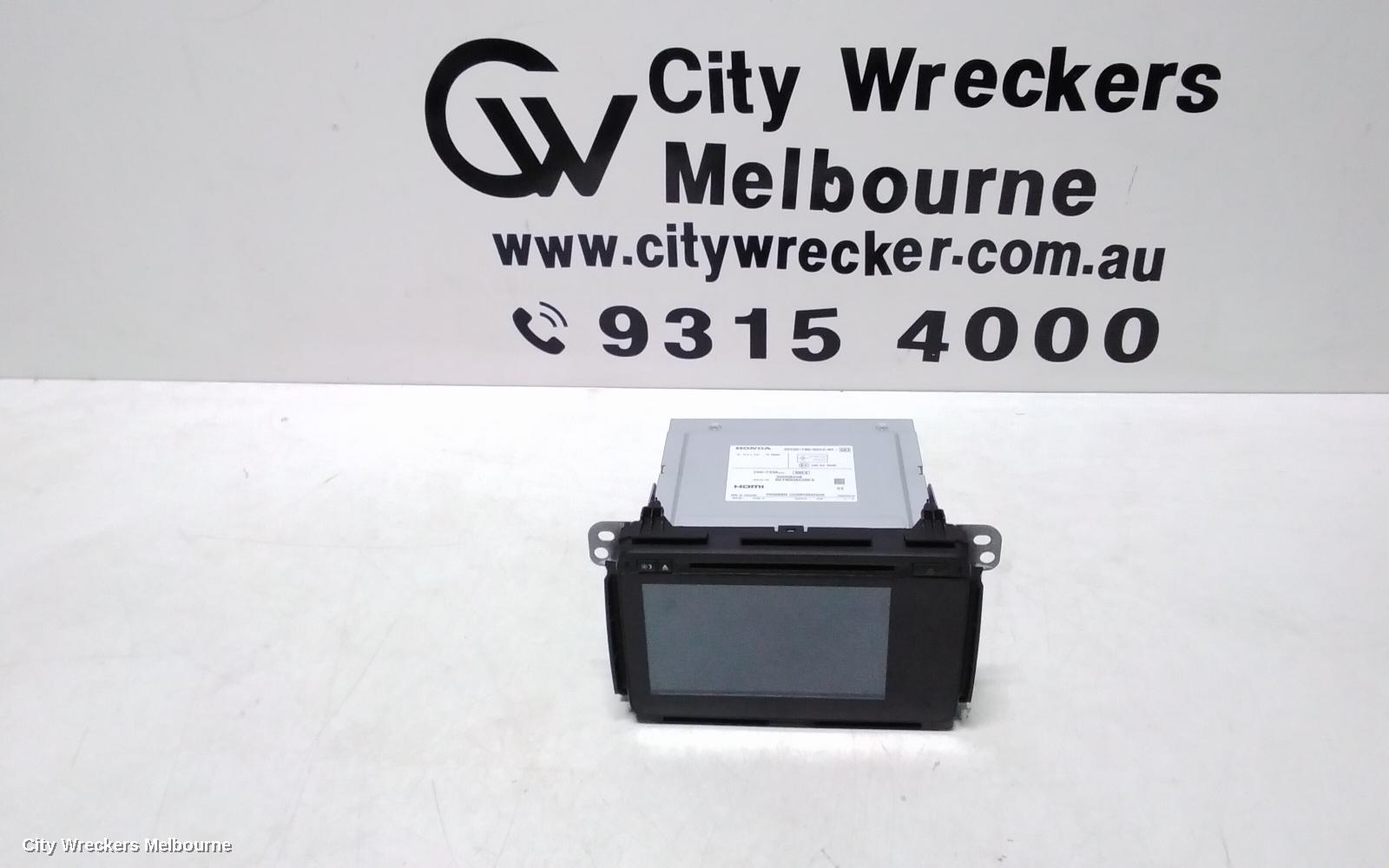 HONDA HRV RADIO/CD/DVD/SAT/TV, 7IN TOUCHSCREEN, NON SAT NAV TYPE, RU5, 12/2014 - 04/2017 - Image 1