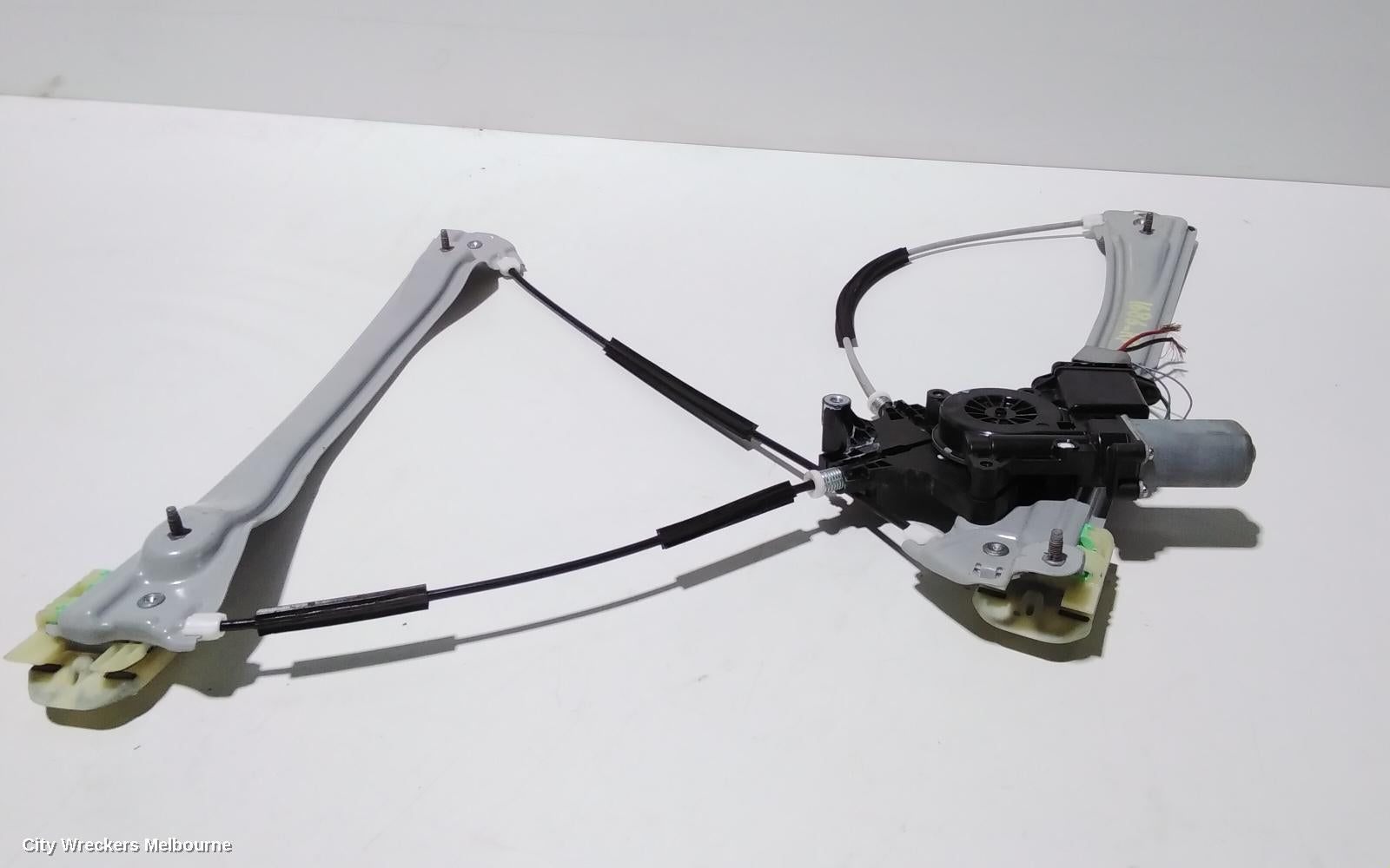 HOLDEN COMMODORE RIGHT FRONT WINDOW REG/MOTOR, ZB, 10/2017 - 12/2020 - Image 1