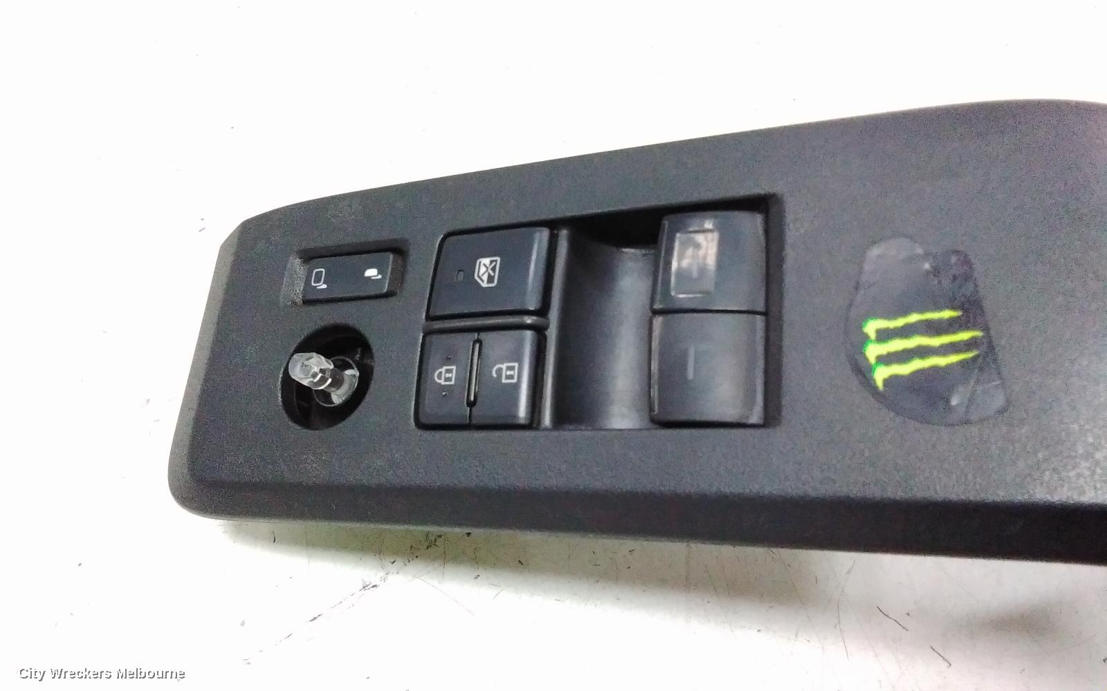 TOYOTA HIACE PWR DR WIND SWITCH, RH FRONT (MASTER SWITCH), 300 SERIES, 02/2019 ONWARDS - Image 2