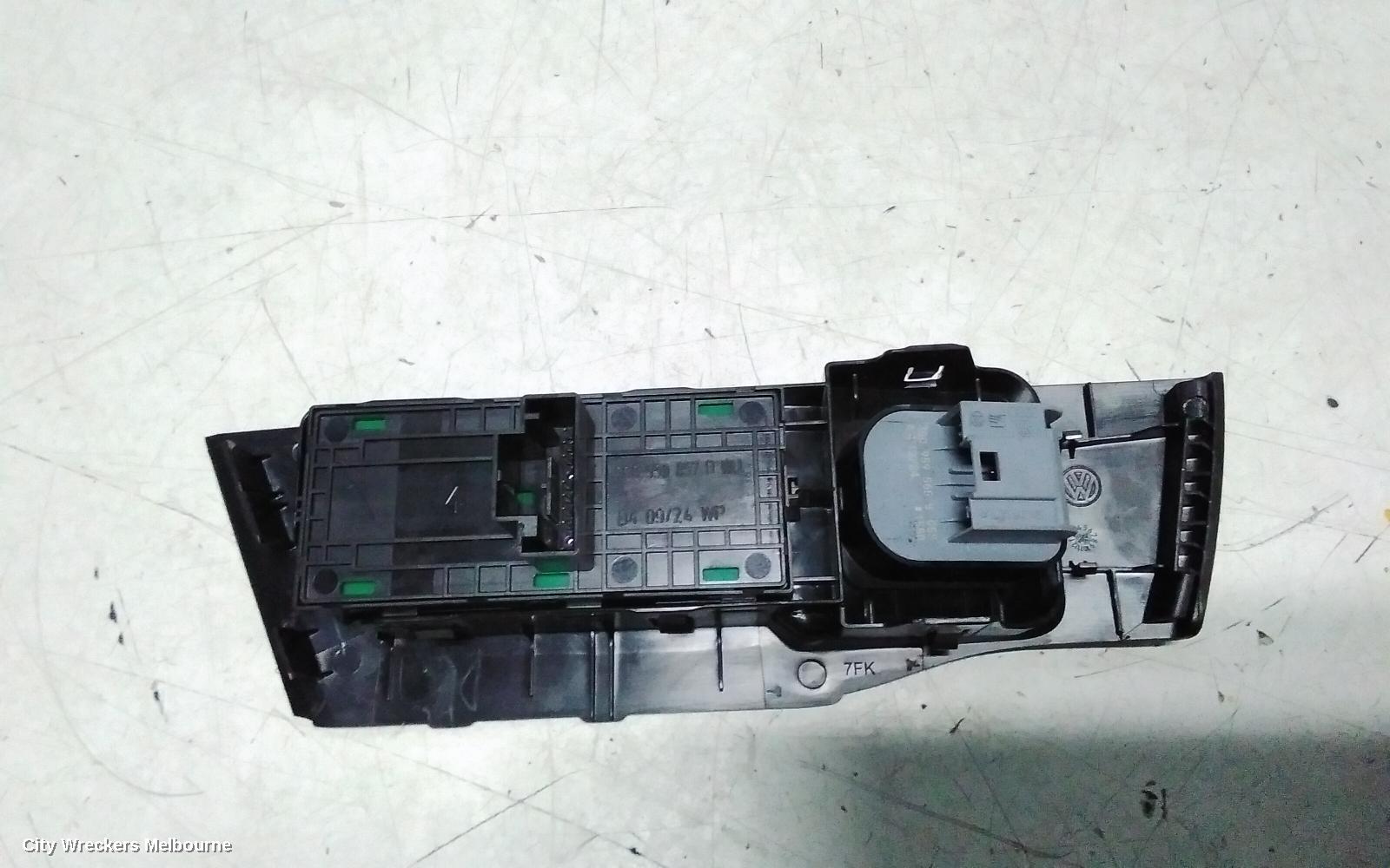 VOLKSWAGEN POLO PWR DR WIND SWITCH, AW-AE, RH FRONT (MASTER SWITCH), NON CHROME INSERT TYPE, 09/2017 ONWARDS - Image 3