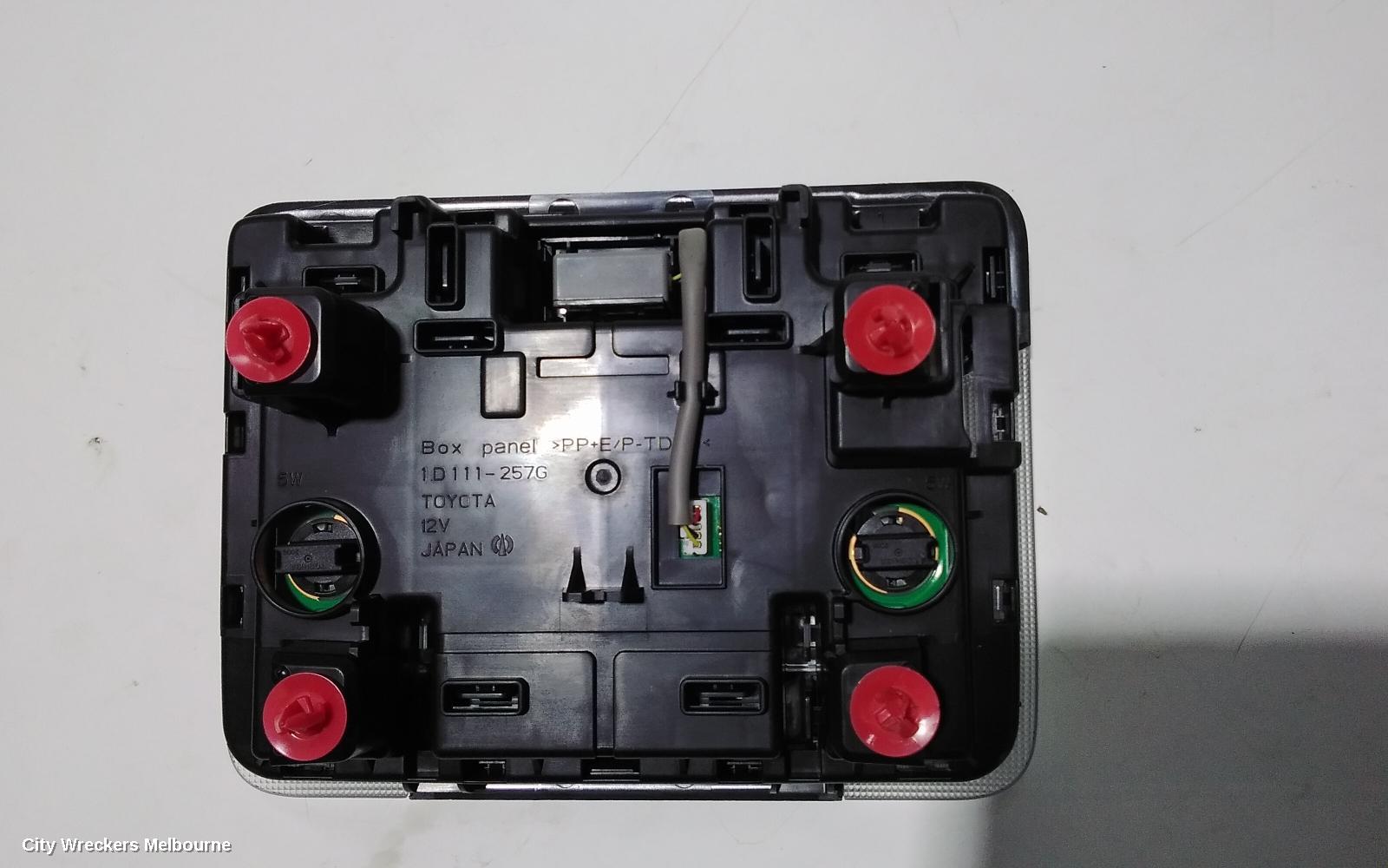 TOYOTA COROLLA COURTESY LIGHT, E210, FRONT, 07/2018 ONWARDS - Image 3
