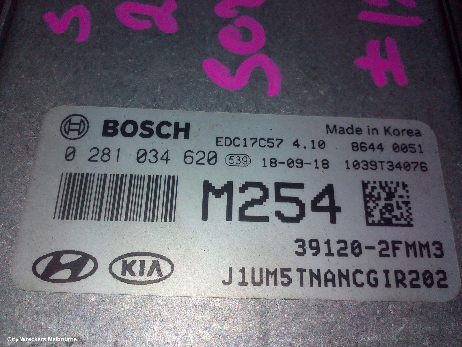 KIA SORENTO ECU, ENGINE ECU, 2.2, DIESEL, ECU ONLY, UM, 06/2015 - 01/2020 - Image 3
