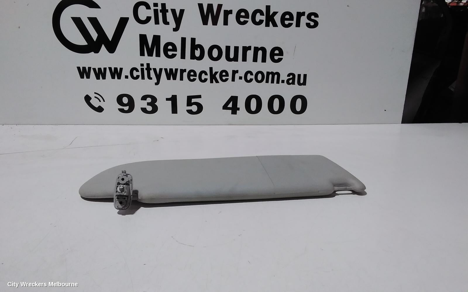 VOLKSWAGEN TRANSPORTER SUNVISOR, T5, RH SIDE, NON MIRROR TYPE, 08/2004 - 02/2010 - Image 1